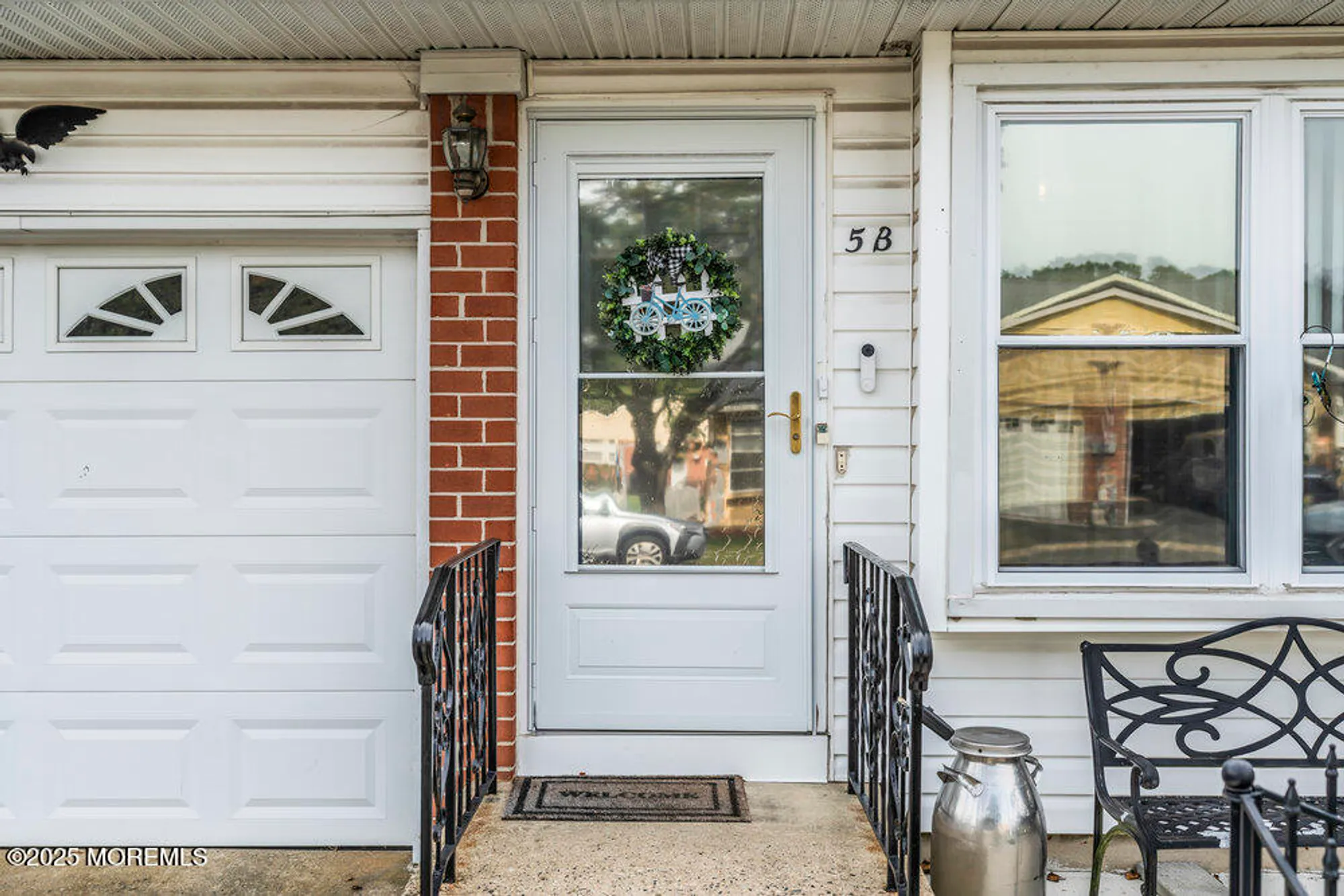 Property Slideshow image 3 of 25 | 5 quaker ln b, Whiting, NJ, 08759