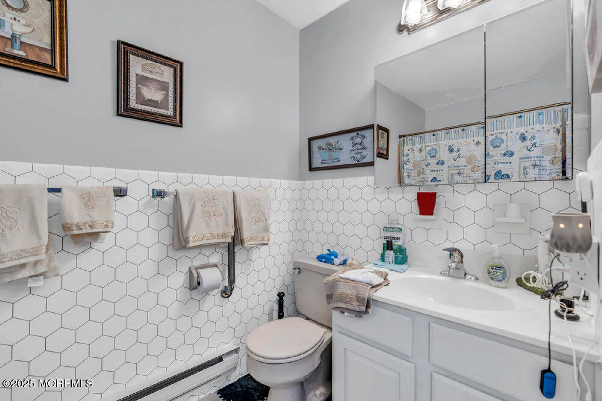 Property Slideshow image 18 of 25 | 5 quaker ln b, Whiting, NJ, 08759