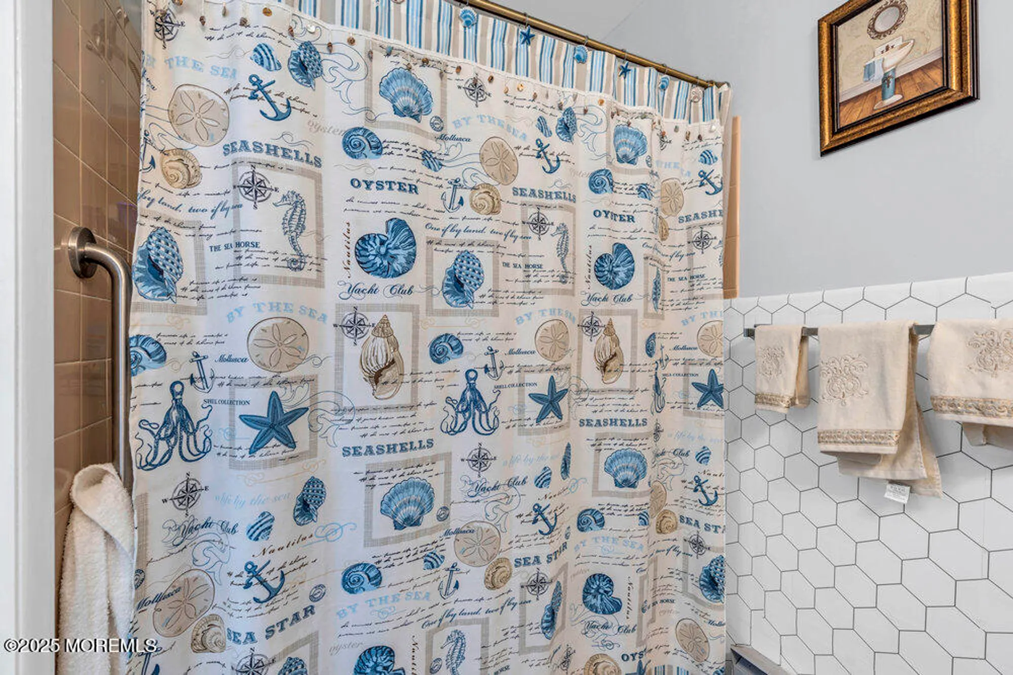 Property Slideshow image 19 of 25 | 5 quaker ln b, Whiting, NJ, 08759