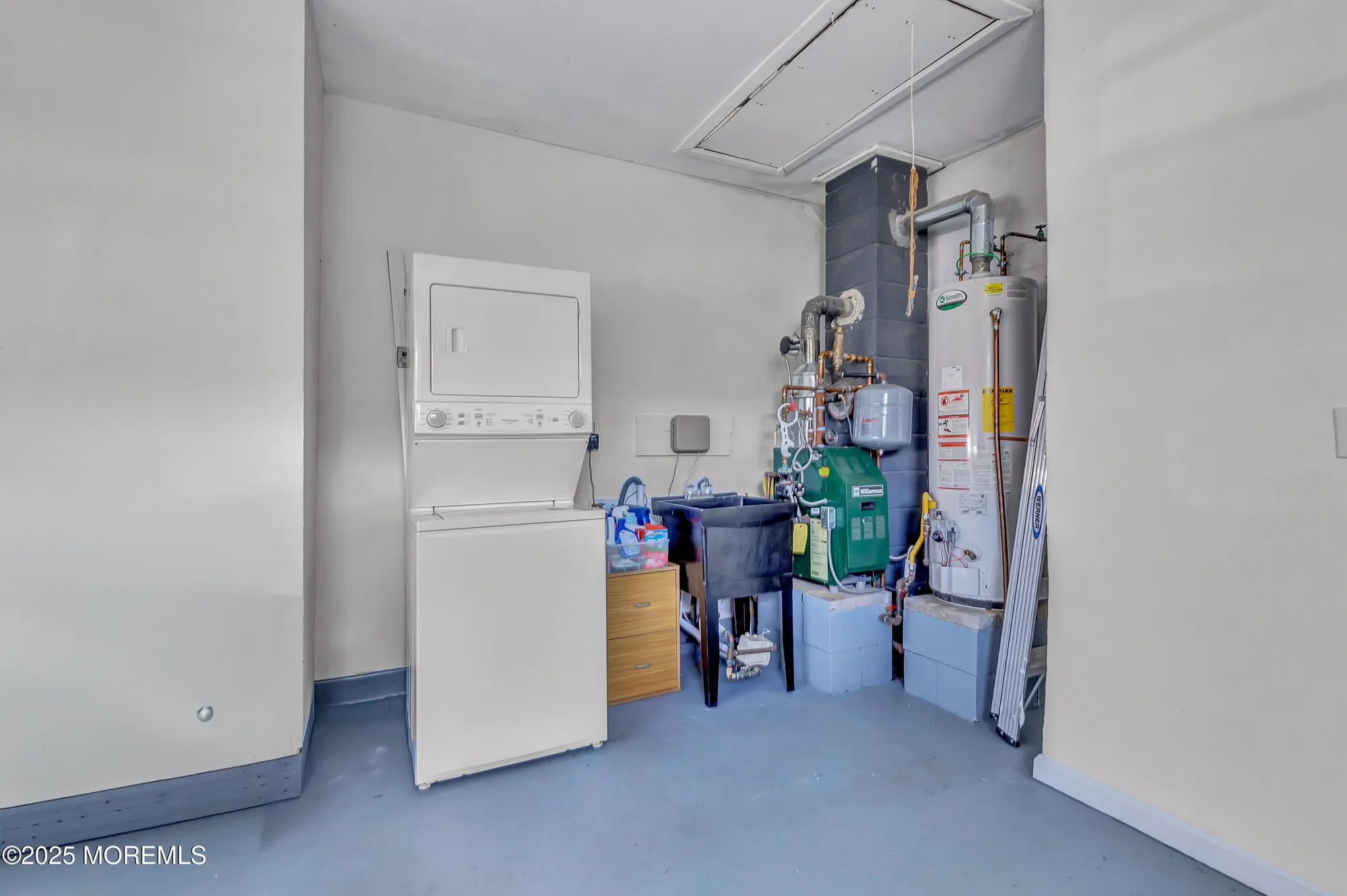 Property Slideshow image 26 of 30 | 428 saint thomas dr, Toms River, NJ, 08757