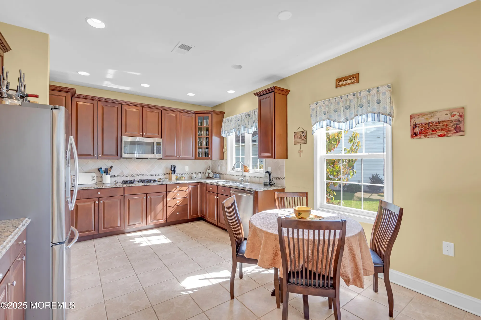Property Slideshow image 20 of 42 | 8 ventnor ct, Waretown, NJ, 08758