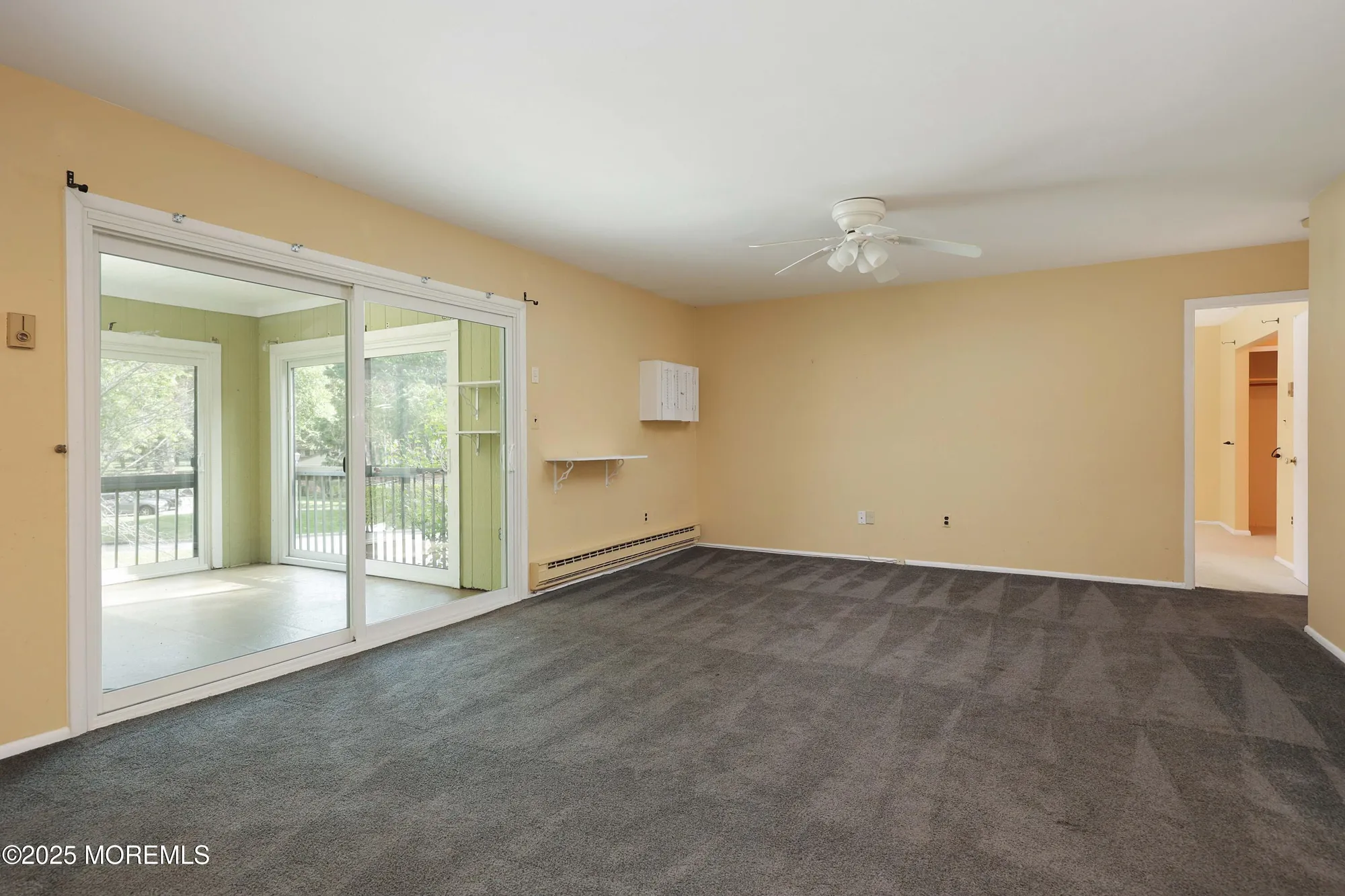 Property Slideshow image 3 of 49 | 7 lexington ct, Red Bank, NJ, 07701