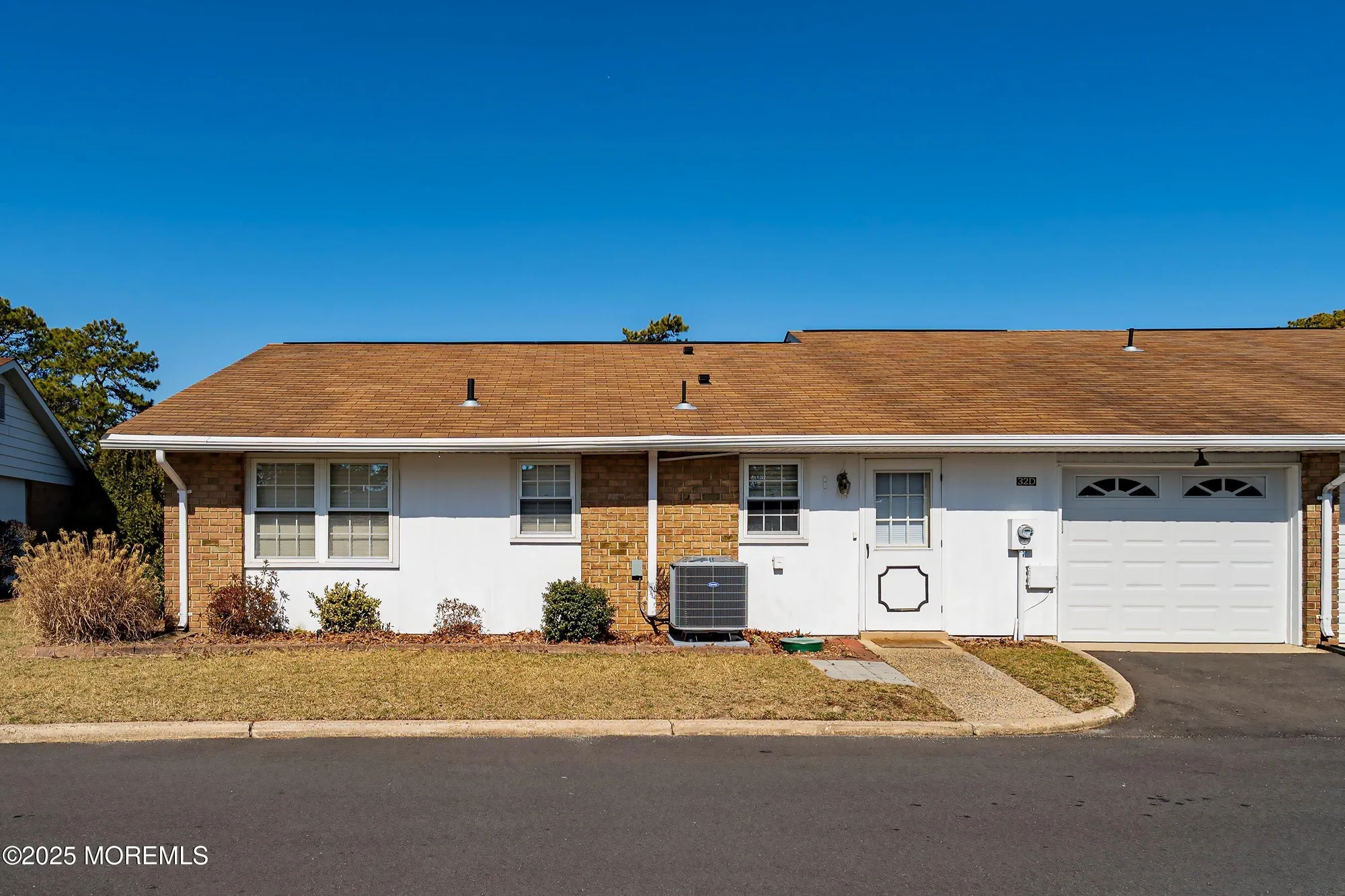 Property Slideshow image 1 of 54 | 32d sterling st, Manchester, NJ, 08759