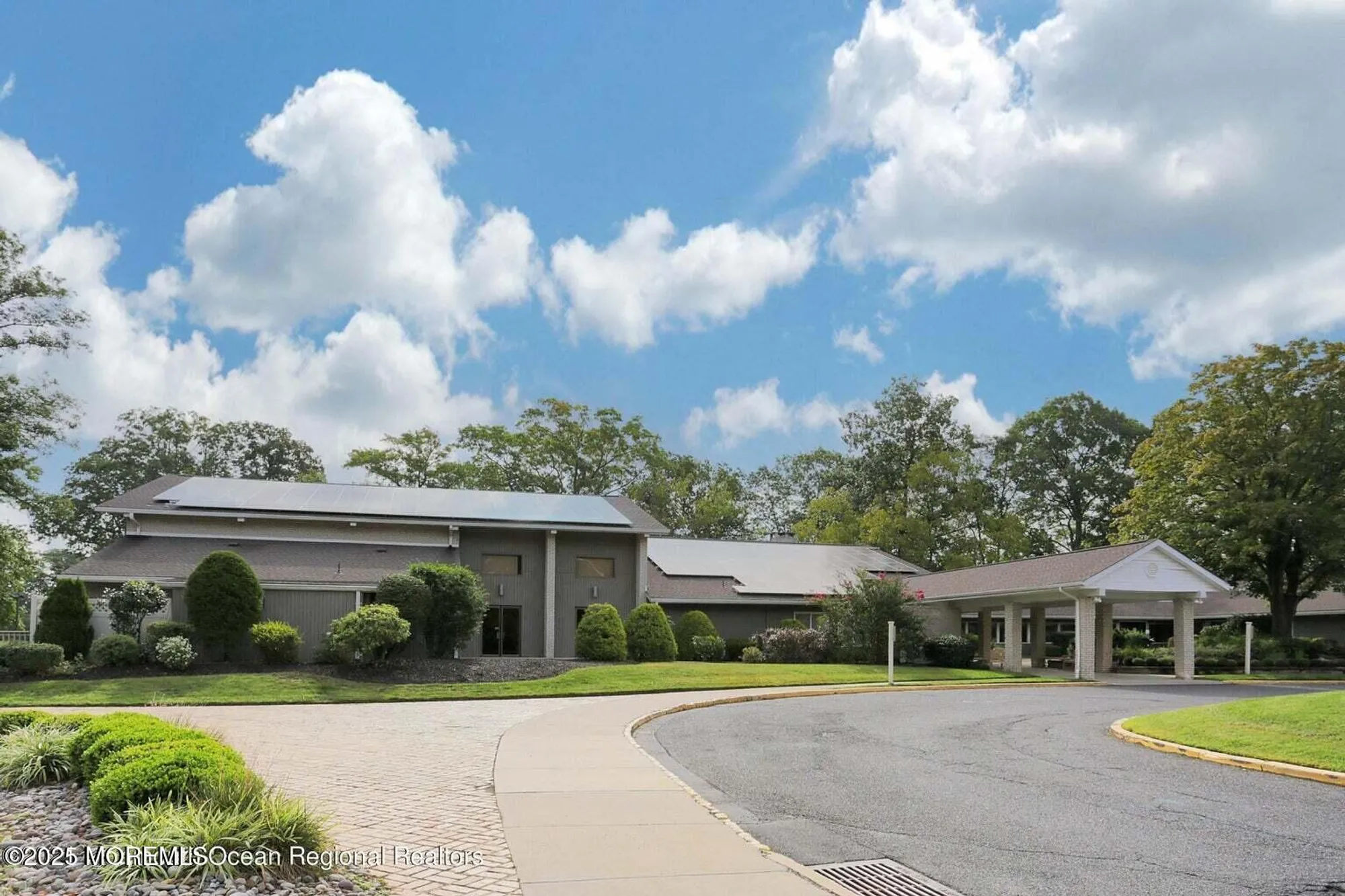 Property Slideshow image 34 of 49 | 7 lexington ct, Red Bank, NJ, 07701