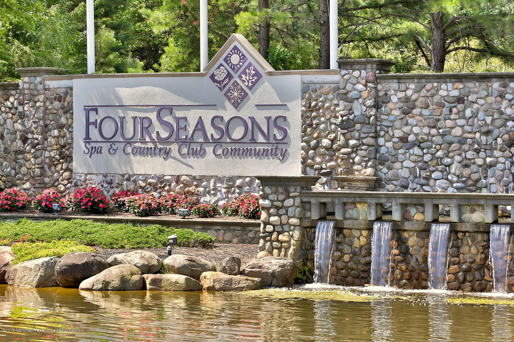 Property Slideshow image 15 of 21 | 41 greylawn dr, Lakewood, NJ, 08701