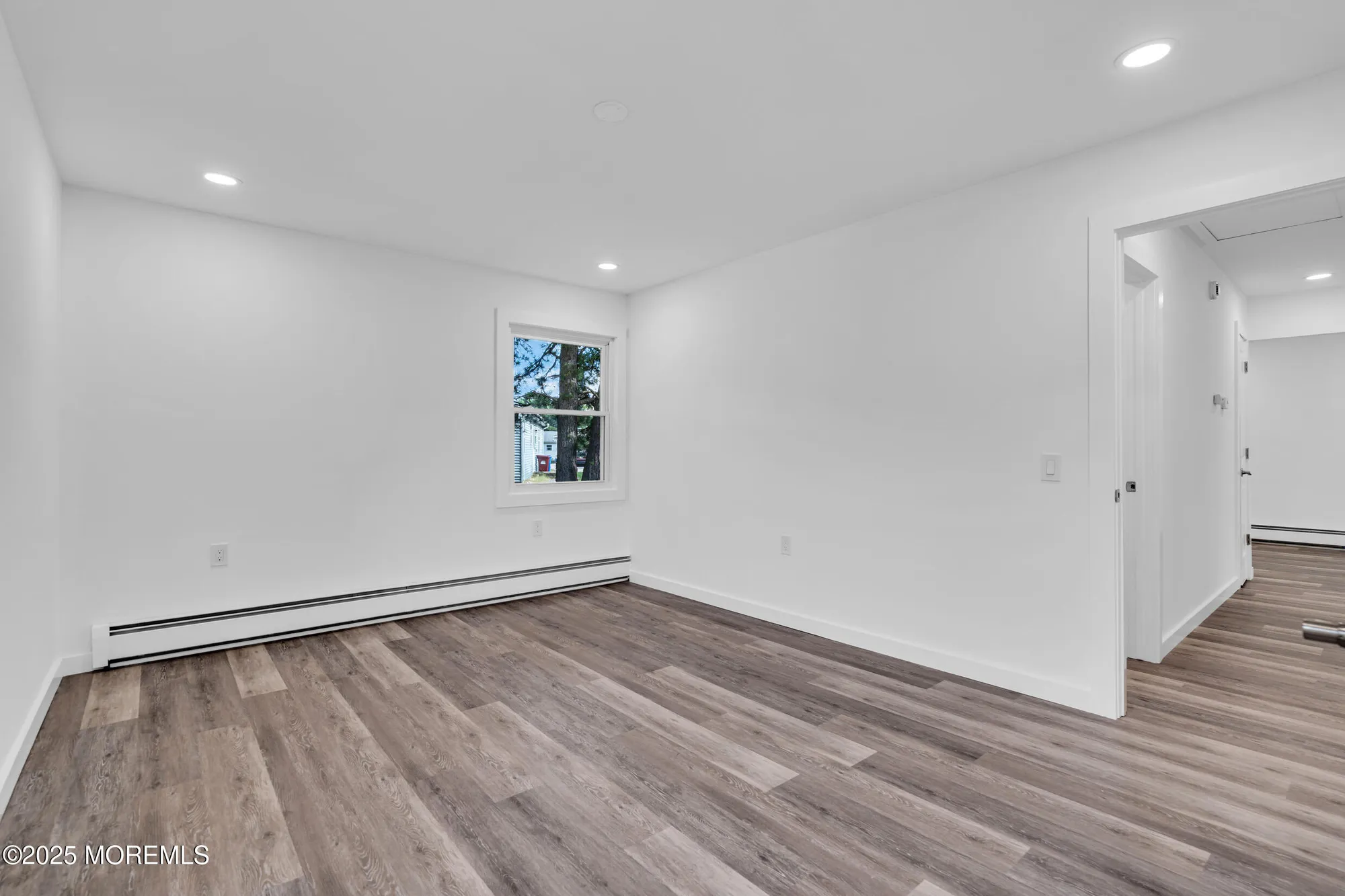 Property Slideshow image 21 of 29 | 17 leighton ct, Berkeley, NJ, 08757