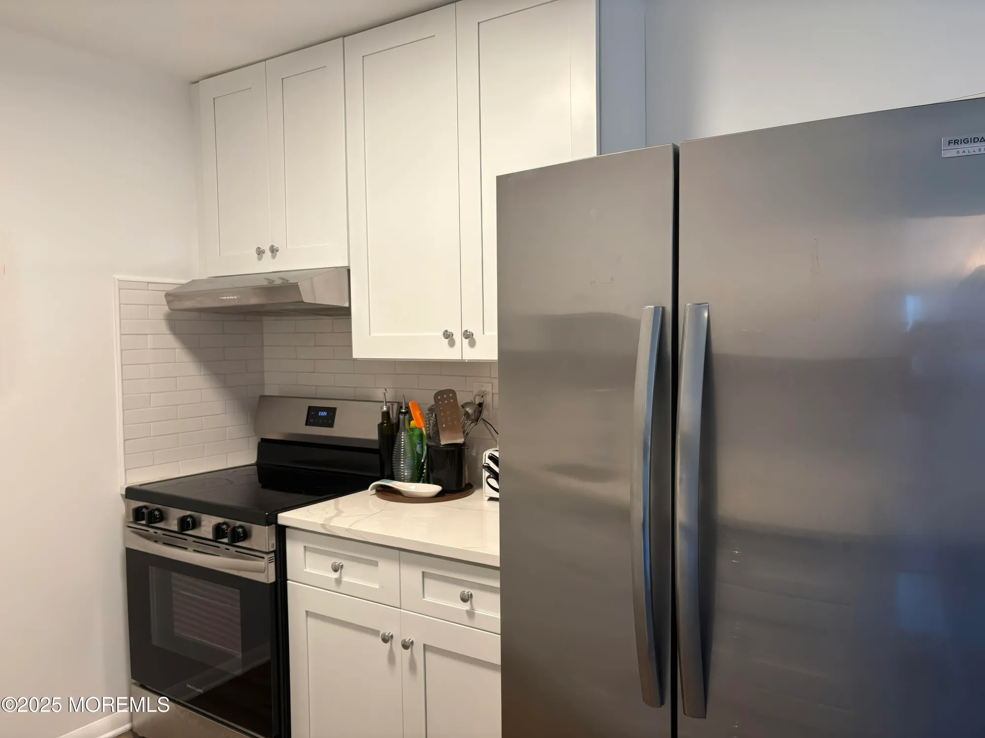 Property Slideshow image 3 of 38 | 434e portsmouth dr, Lakewood, NJ, 08701