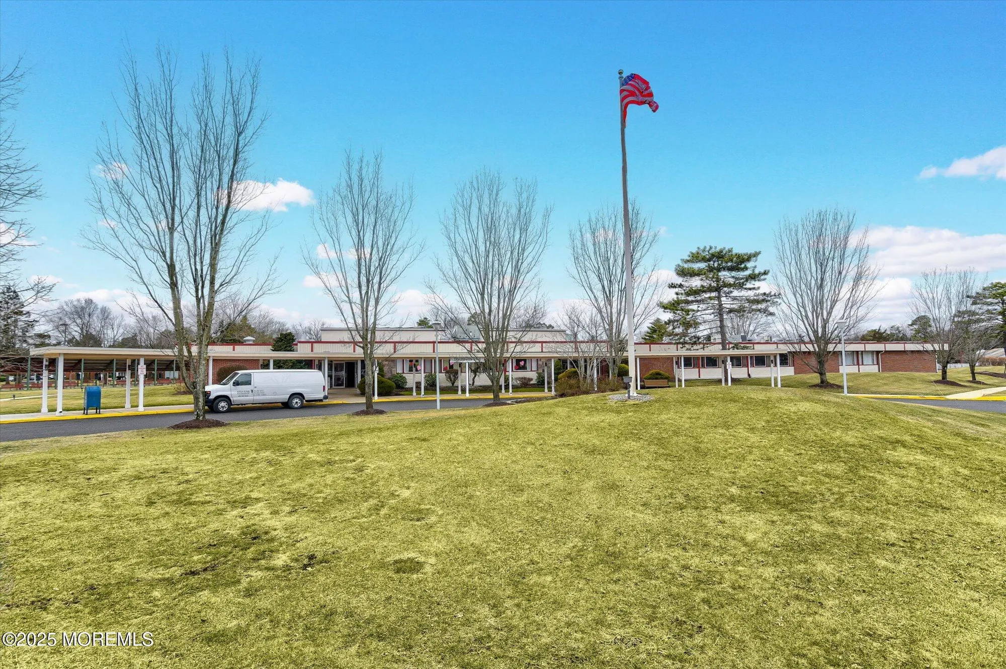 Property Slideshow image 32 of 38 | 434e portsmouth dr, Lakewood, NJ, 08701