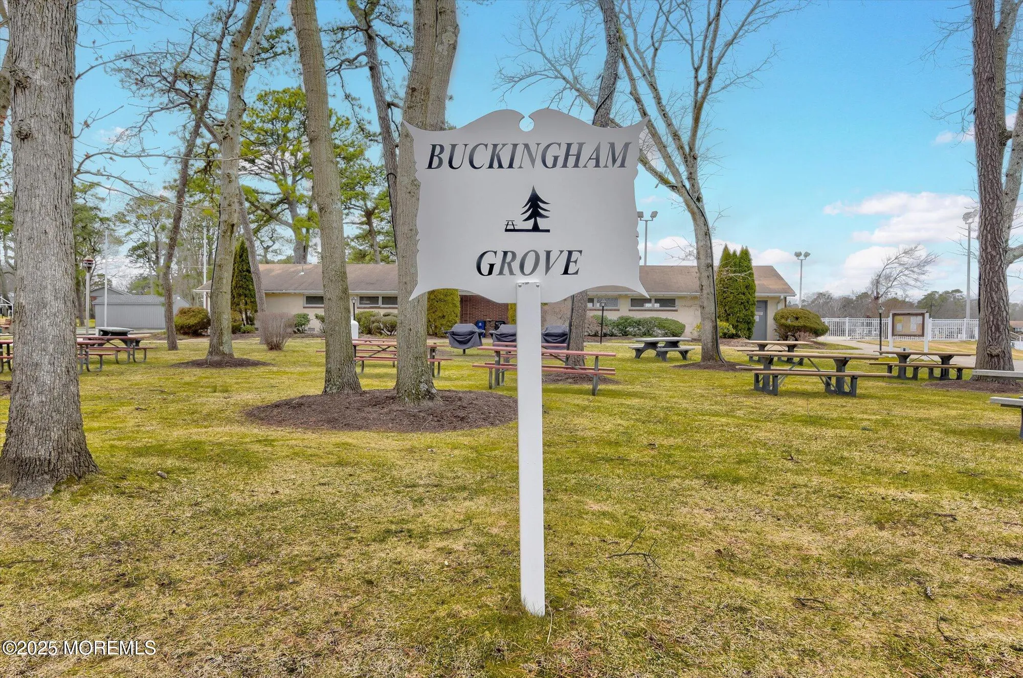 Property Slideshow image 28 of 38 | 434e portsmouth dr, Lakewood, NJ, 08701