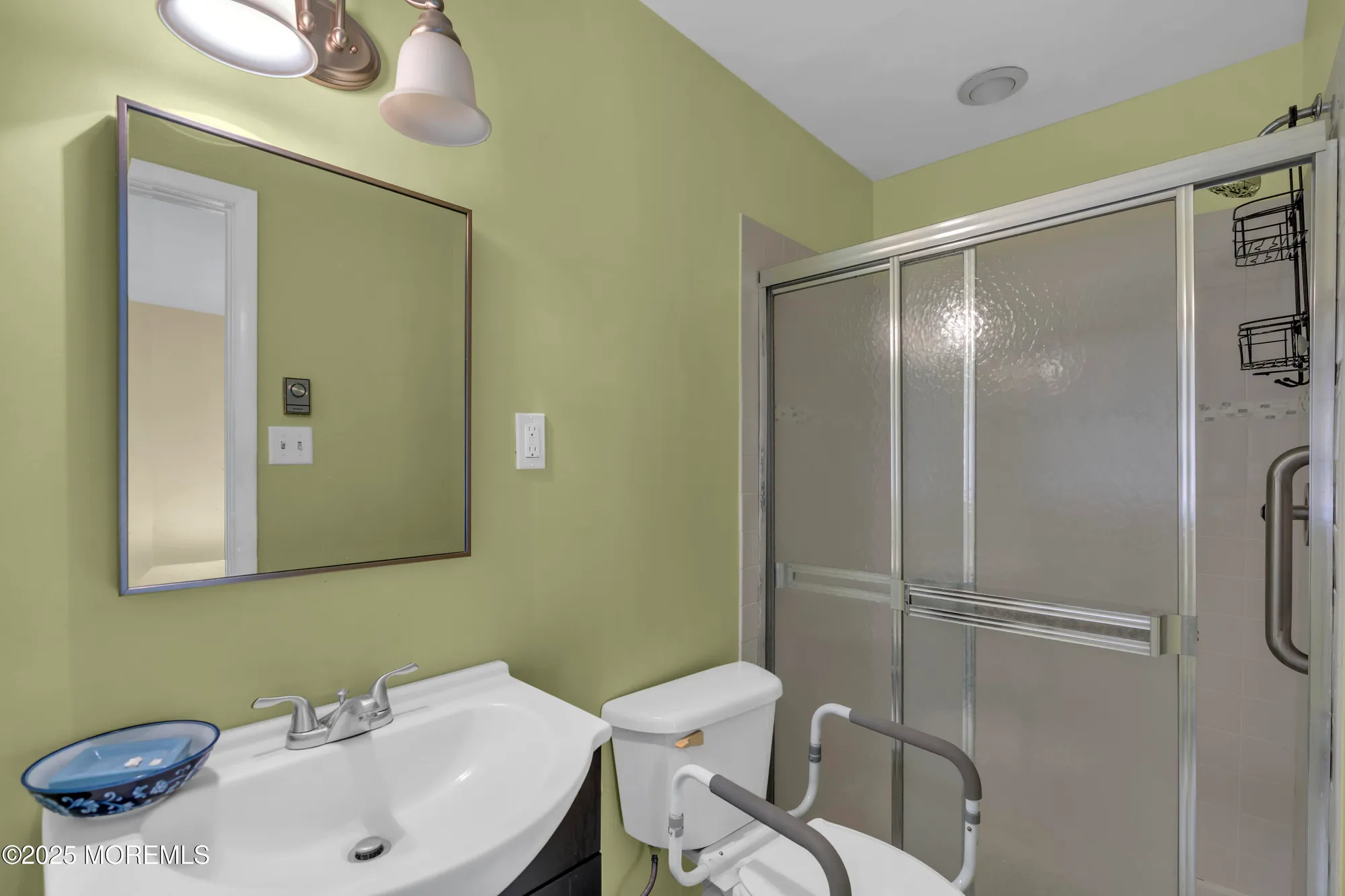 Property Slideshow image 17 of 25 | 74c buckingham dr, Manchester, NJ, 08759