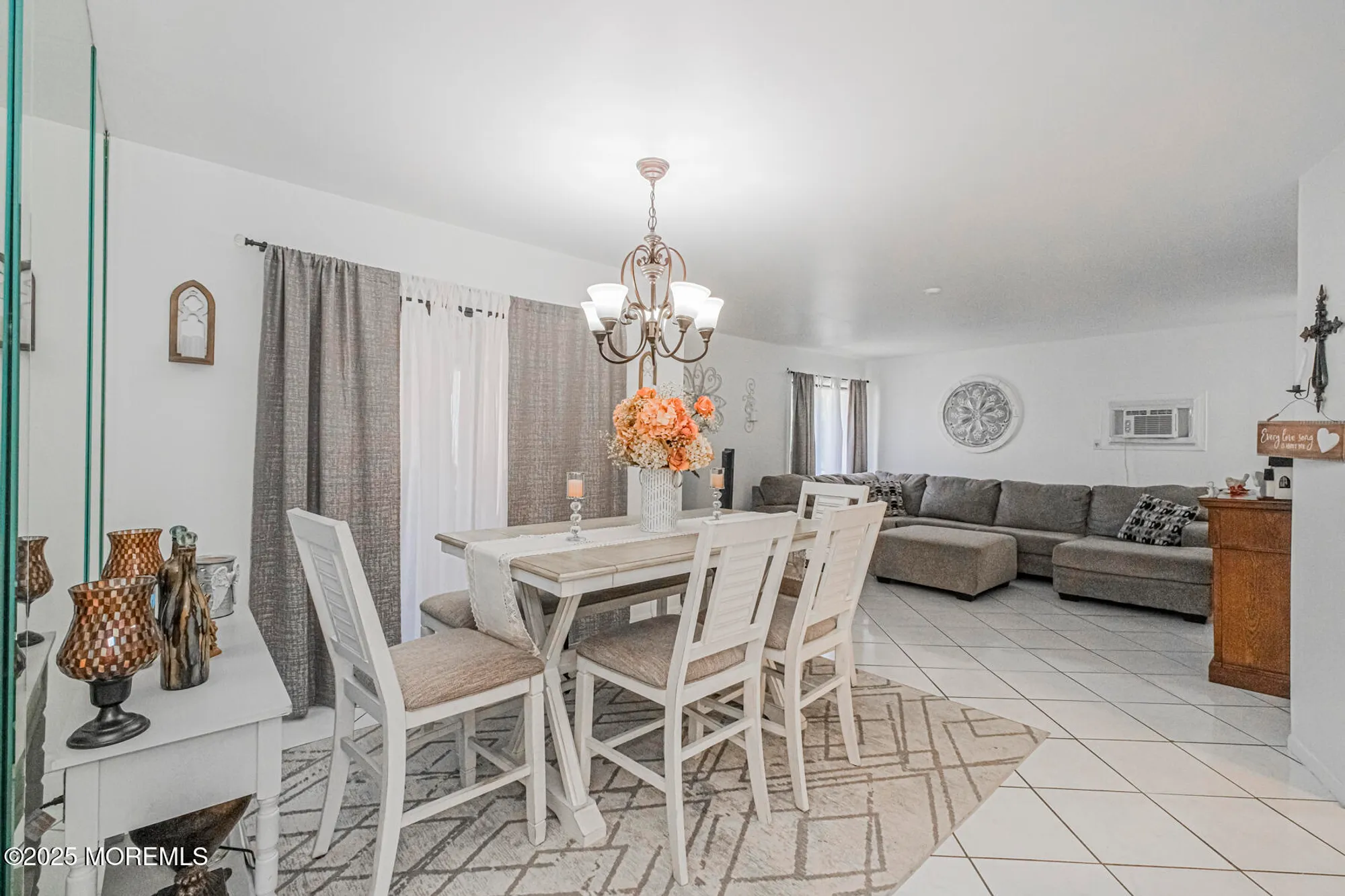 Property Slideshow image 10 of 24 | 75 overlook way k, Manalapan, NJ, 07726