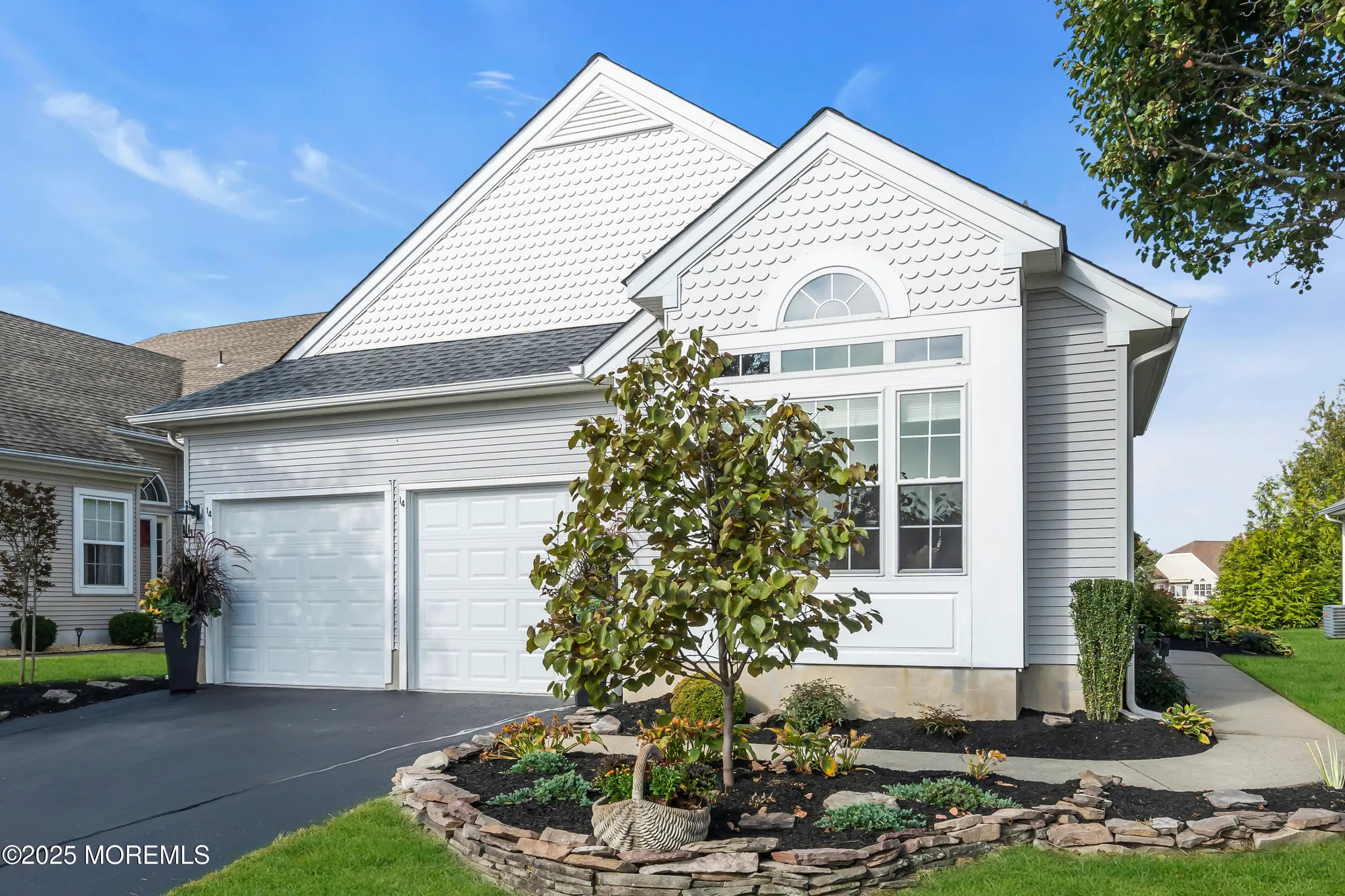 Property Slideshow image 6 of 109 | 14 isabella dr, Manchester, NJ, 08759