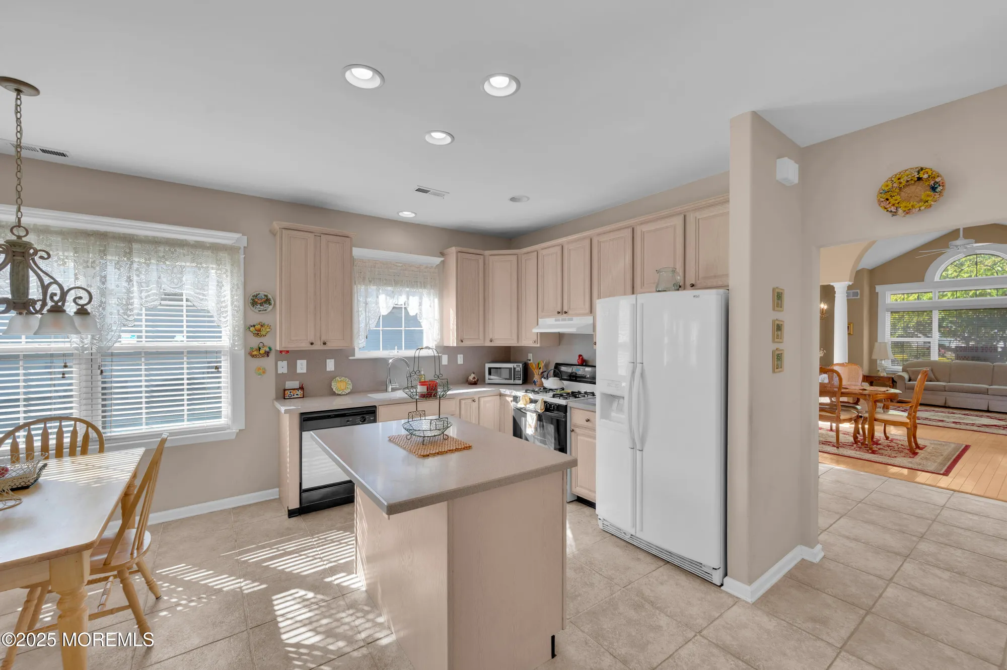 Property Slideshow image 12 of 25 | 88 eleanor rd, Manchester, NJ, 08759