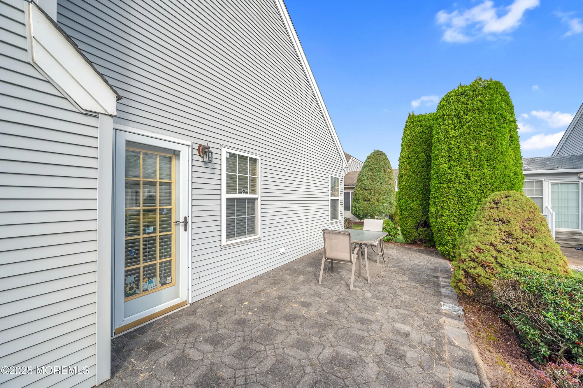 Property Slideshow image 4 of 25 | 88 eleanor rd, Manchester, NJ, 08759