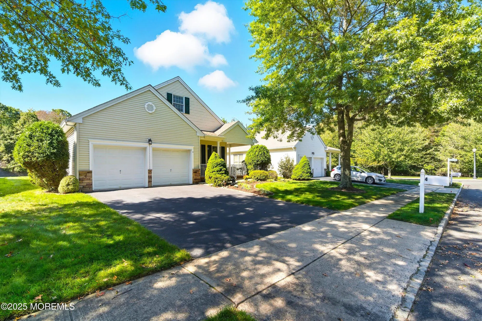 Property Slideshow image 5 of 73 | 4 magnolia ct, Asbury Park, NJ, 07712