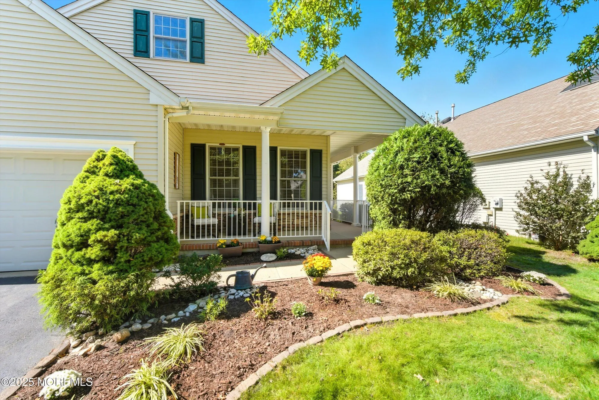 Property Slideshow image 2 of 73 | 4 magnolia ct, Asbury Park, NJ, 07712