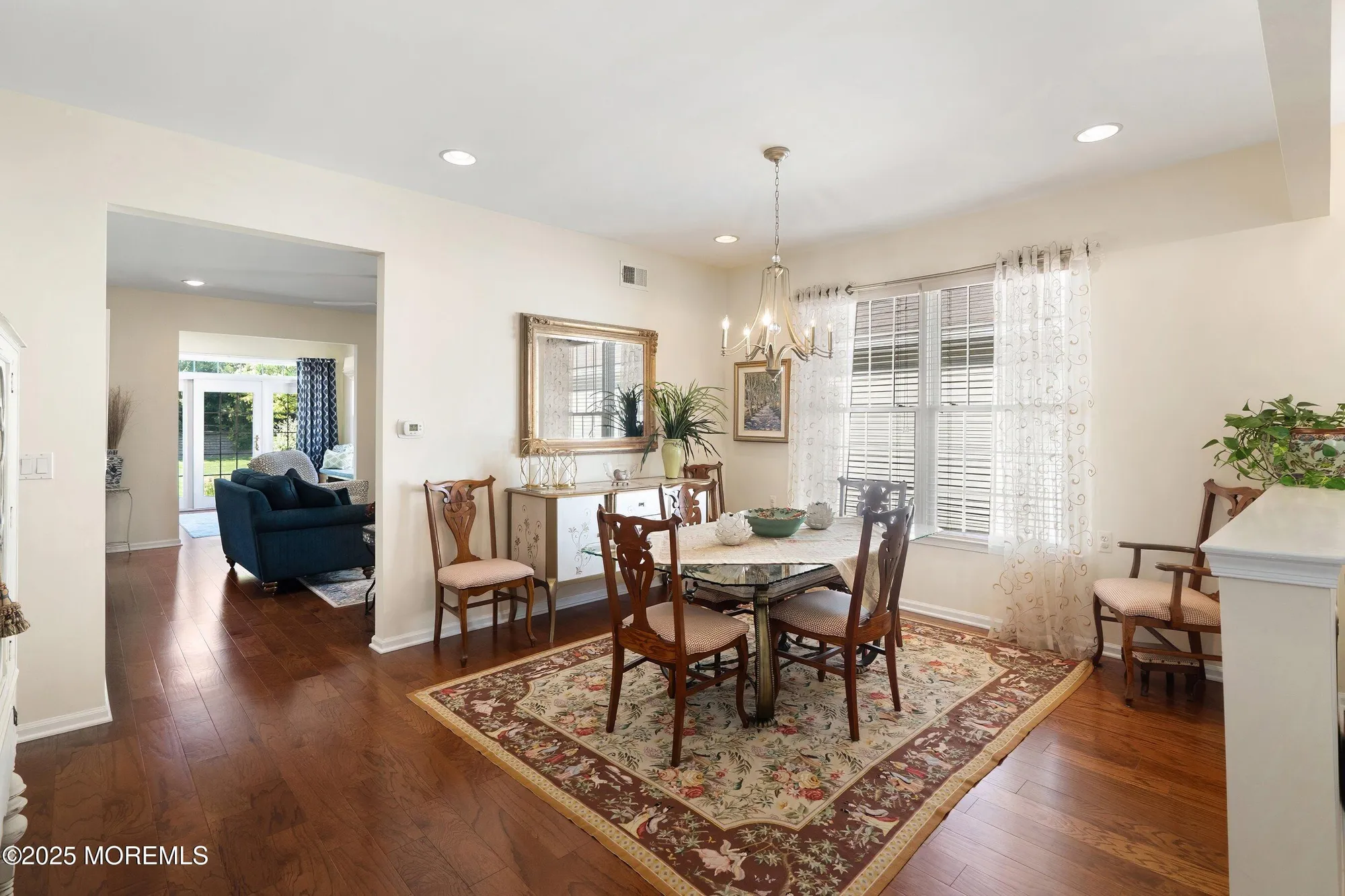 Property Slideshow image 13 of 73 | 4 magnolia ct, Asbury Park, NJ, 07712