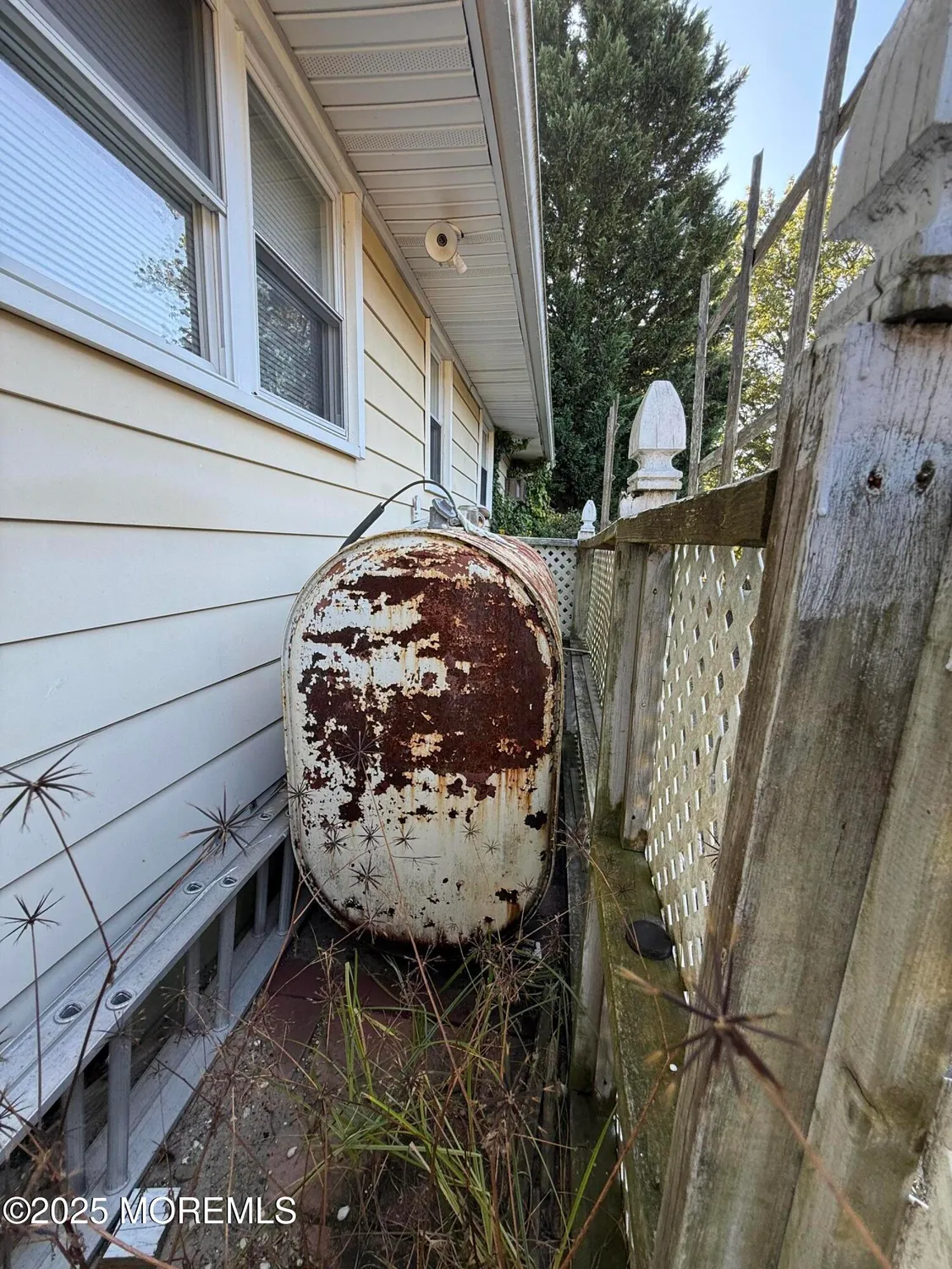 Property Slideshow image 14 of 19 | 1853 yorktowne blvd, Toms River, NJ, 08753