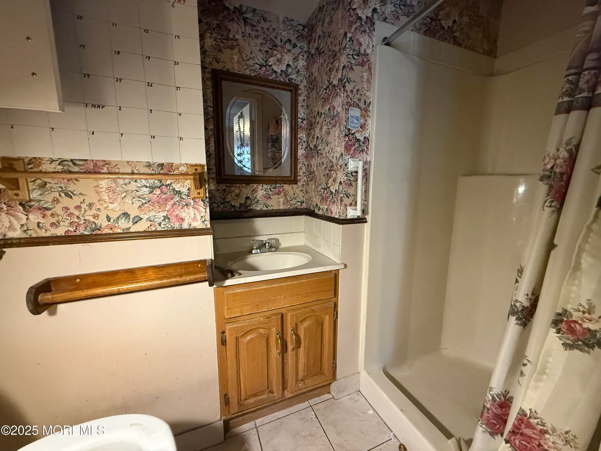 Property Slideshow image 10 of 19 | 1853 yorktowne blvd, Toms River, NJ, 08753