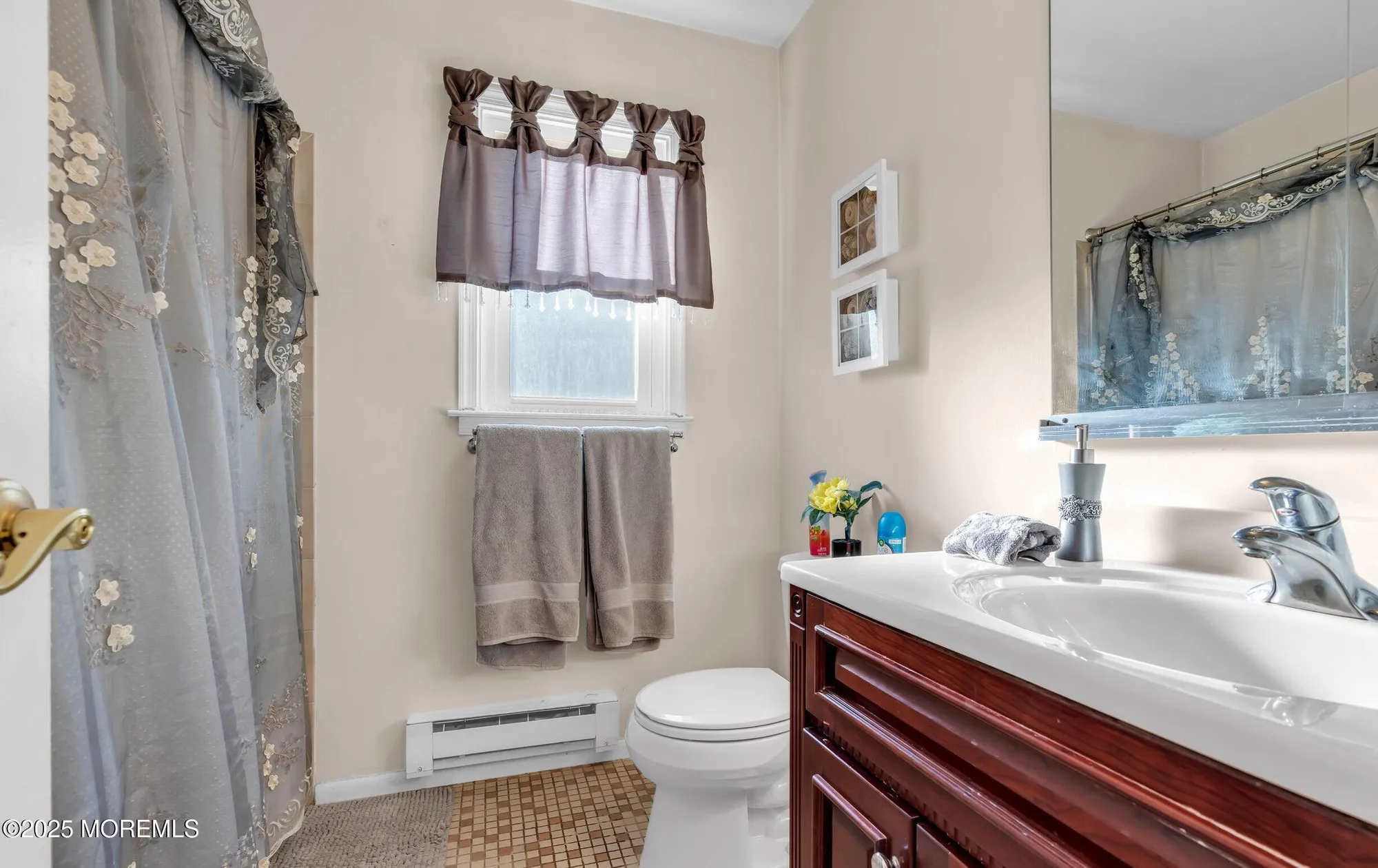 Property Slideshow image 24 of 26 | 34 thames pl, Brick, NJ, 08723