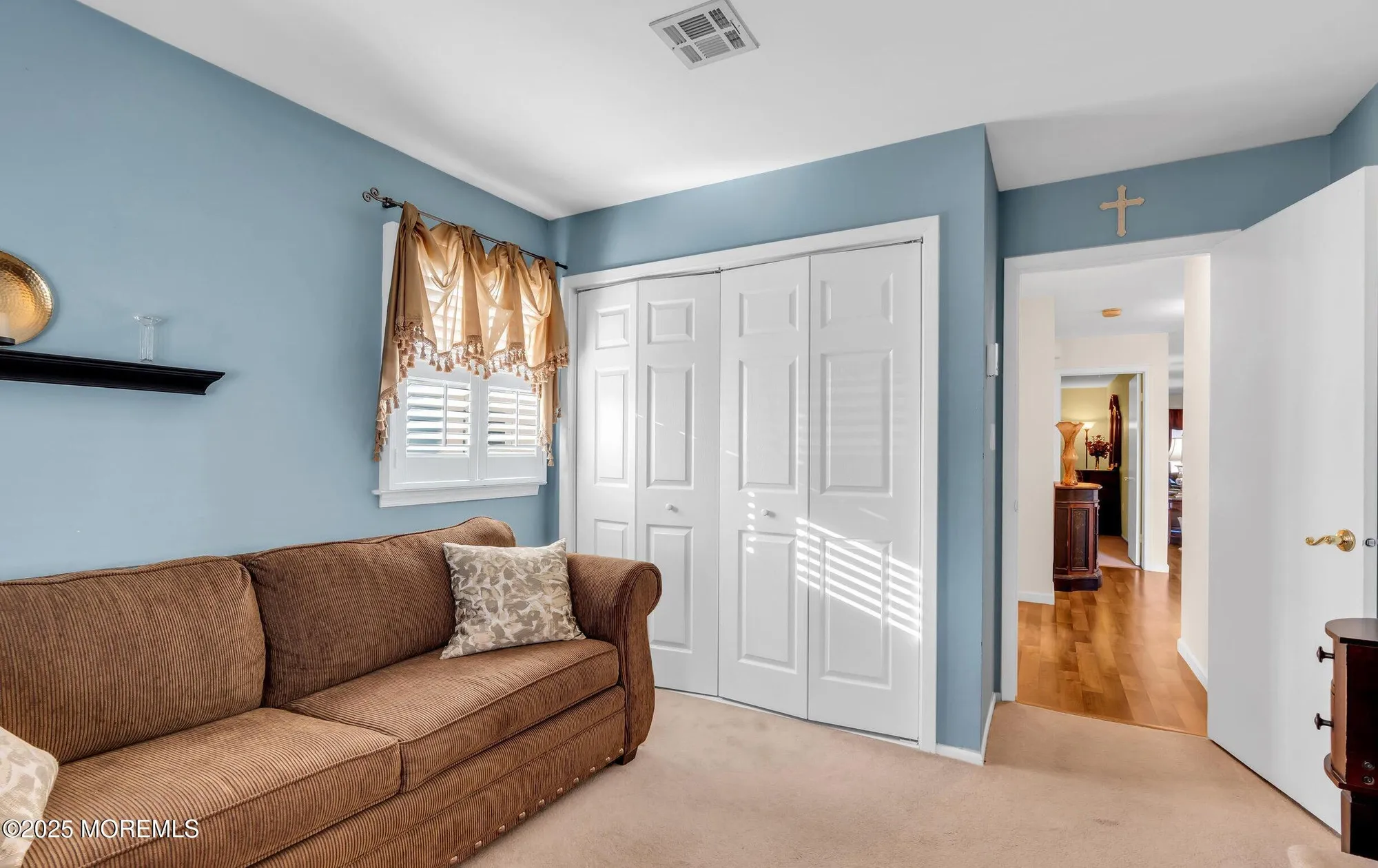 Property Slideshow image 11 of 26 | 34 thames pl, Brick, NJ, 08723