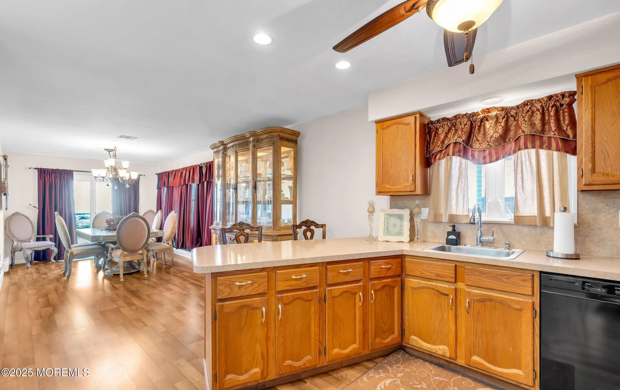 Property Slideshow image 17 of 26 | 34 thames pl, Brick, NJ, 08723