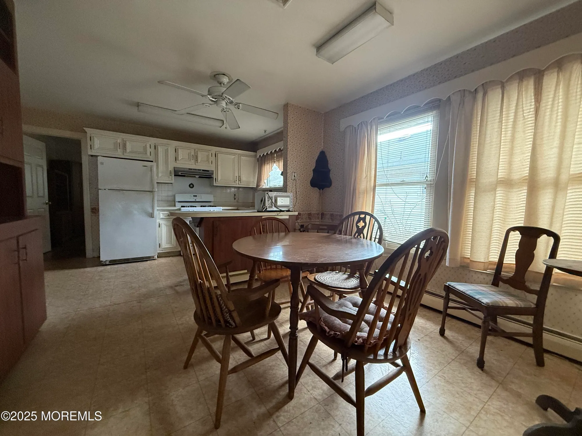 Property Slideshow image 7 of 19 | 1853 yorktowne blvd, Toms River, NJ, 08753