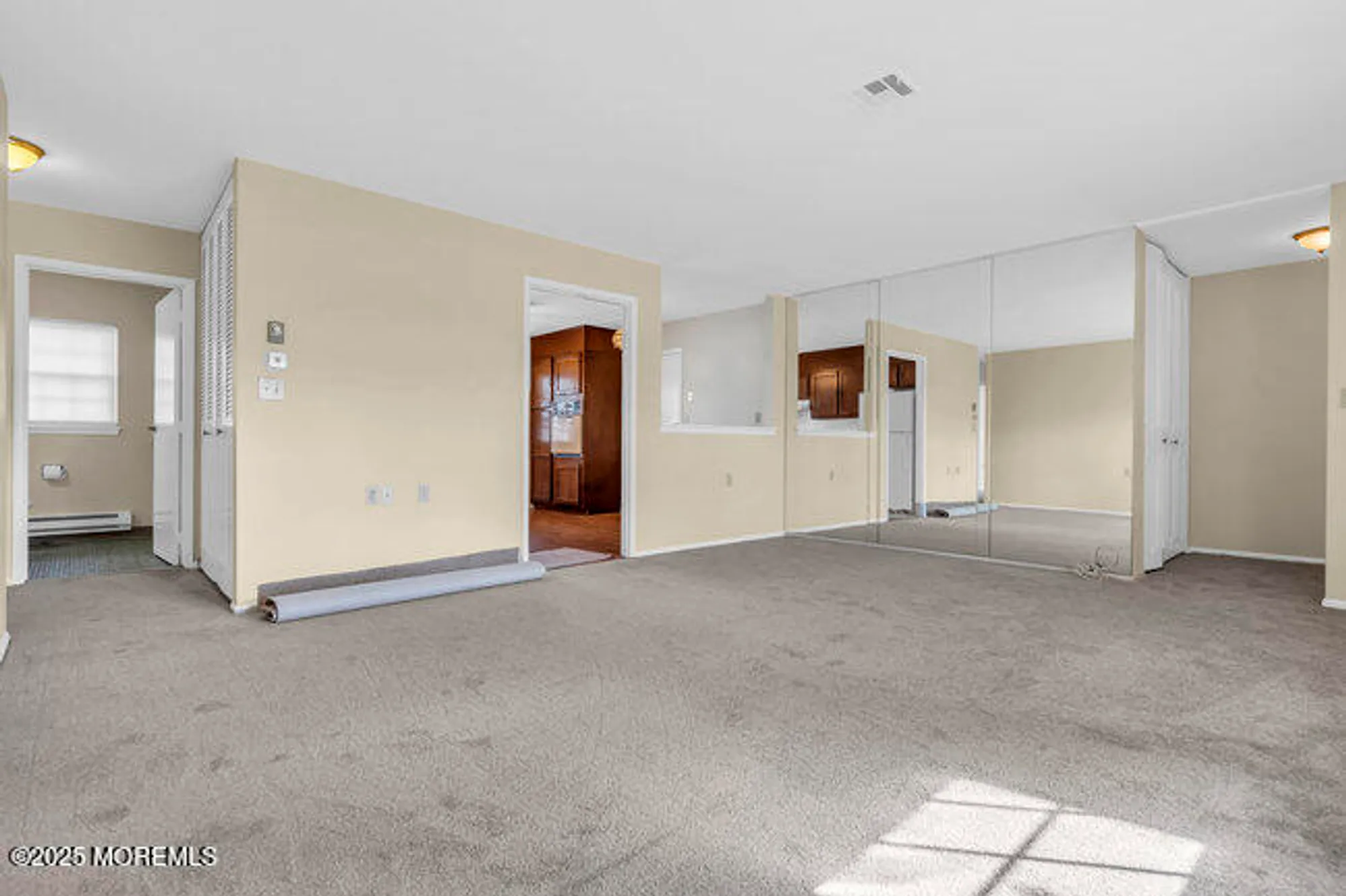 Property Slideshow image 6 of 22 | 931 thornhill ct c, Lakewood, NJ, 08701