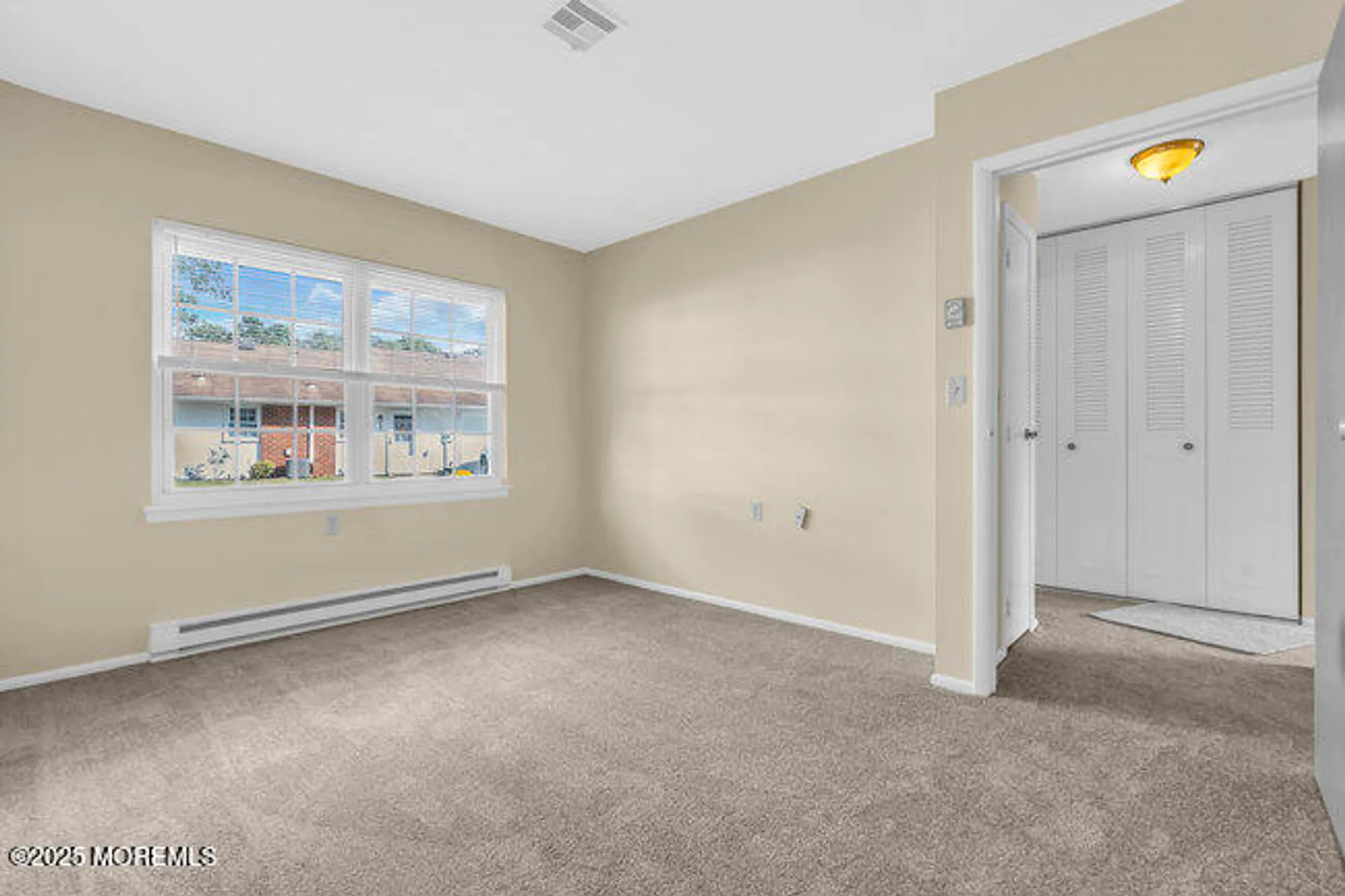 Property Slideshow image 14 of 22 | 931 thornhill ct c, Lakewood, NJ, 08701