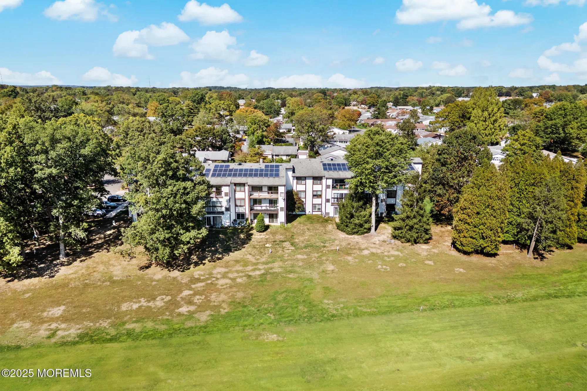 Property Slideshow image 3 of 25 | 278 crosse dr apt 3g, Monroe, NJ, 08831