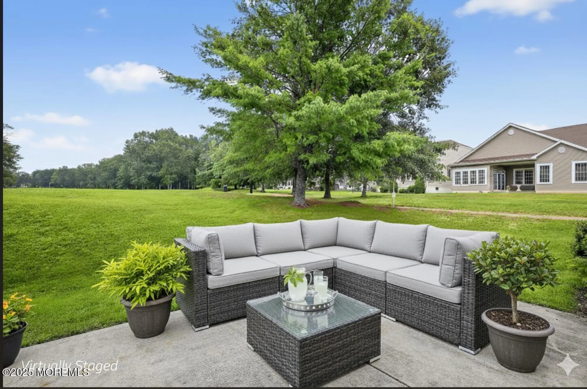 Property Slideshow image 19 of 25 | 1 spyglass dr, Jackson, NJ, 08527