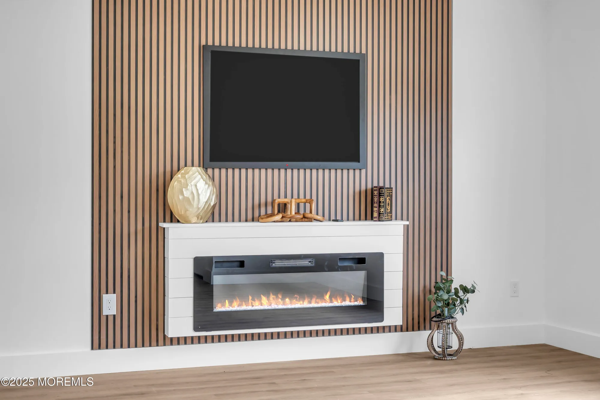 Property Slideshow image 4 of 31 | 112 northumberland dr, Toms River, NJ, 08757