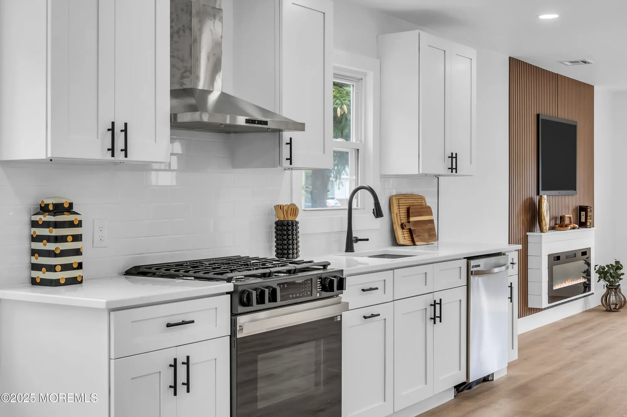 Property Slideshow image 11 of 31 | 112 northumberland dr, Toms River, NJ, 08757