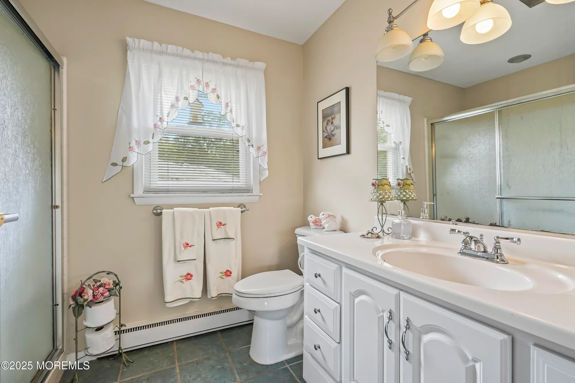 Property Slideshow image 9 of 20 | 240b huntington dr, Lakewood, NJ, 08701