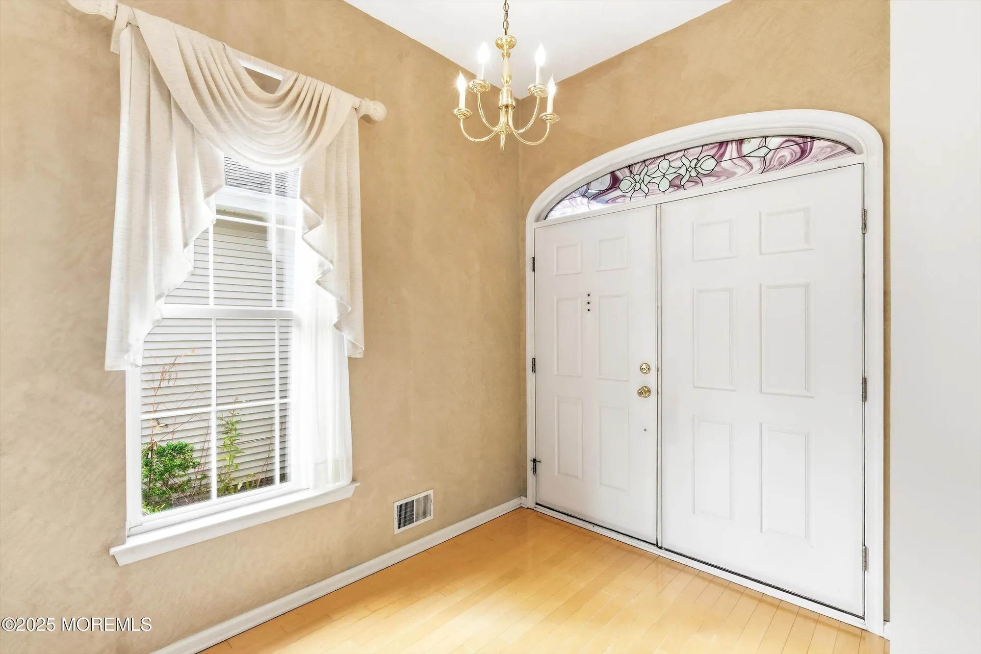 Property Slideshow image 4 of 60 | 16 greenways ln, Lakewood, NJ, 08701