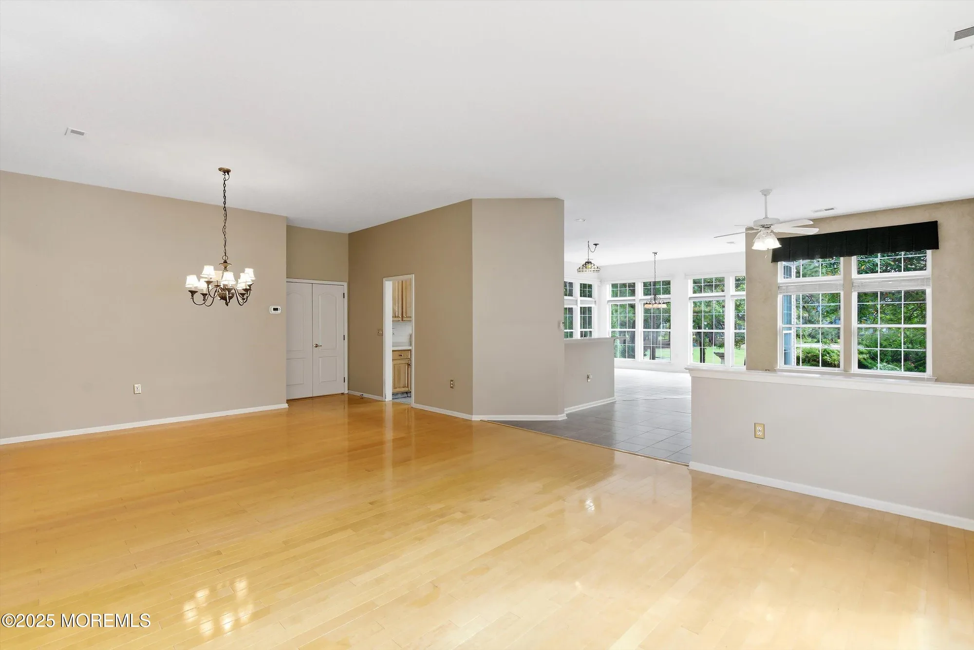 Property Slideshow image 6 of 60 | 16 greenways ln, Lakewood, NJ, 08701