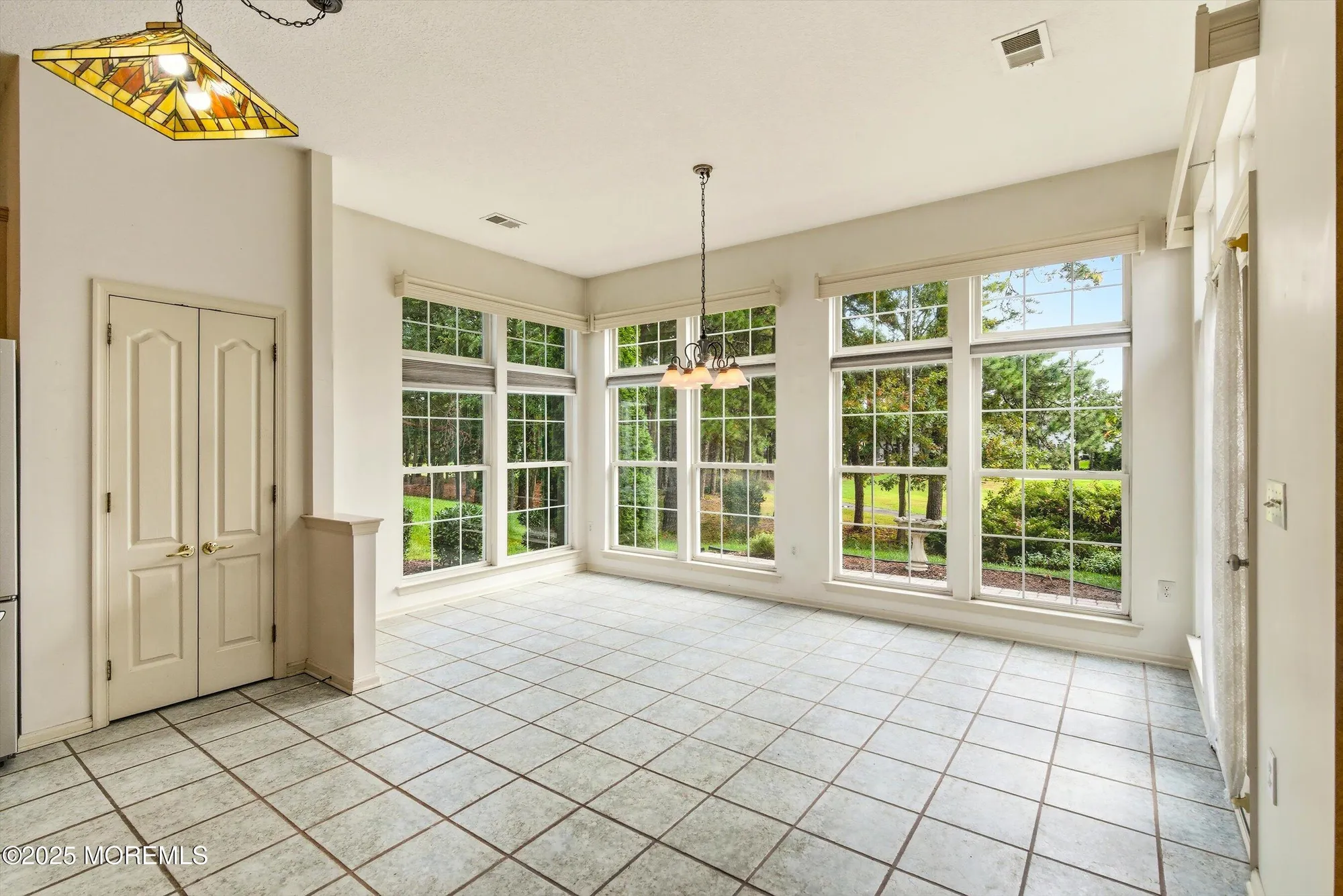 Property Slideshow image 12 of 60 | 16 greenways ln, Lakewood, NJ, 08701