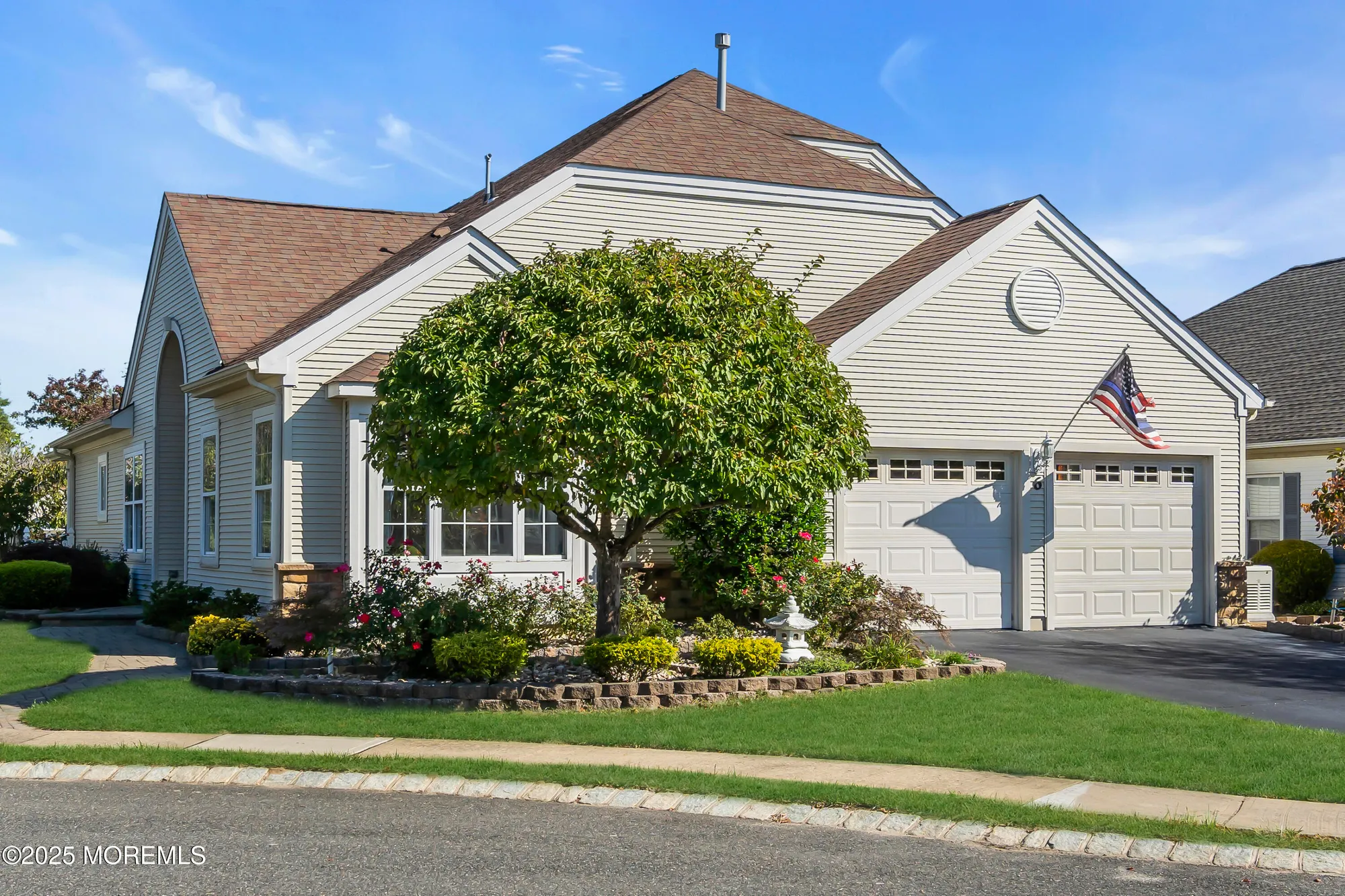 Property Slideshow image 1 of 52 | 6 avalon ct, Manchester, NJ, 08759