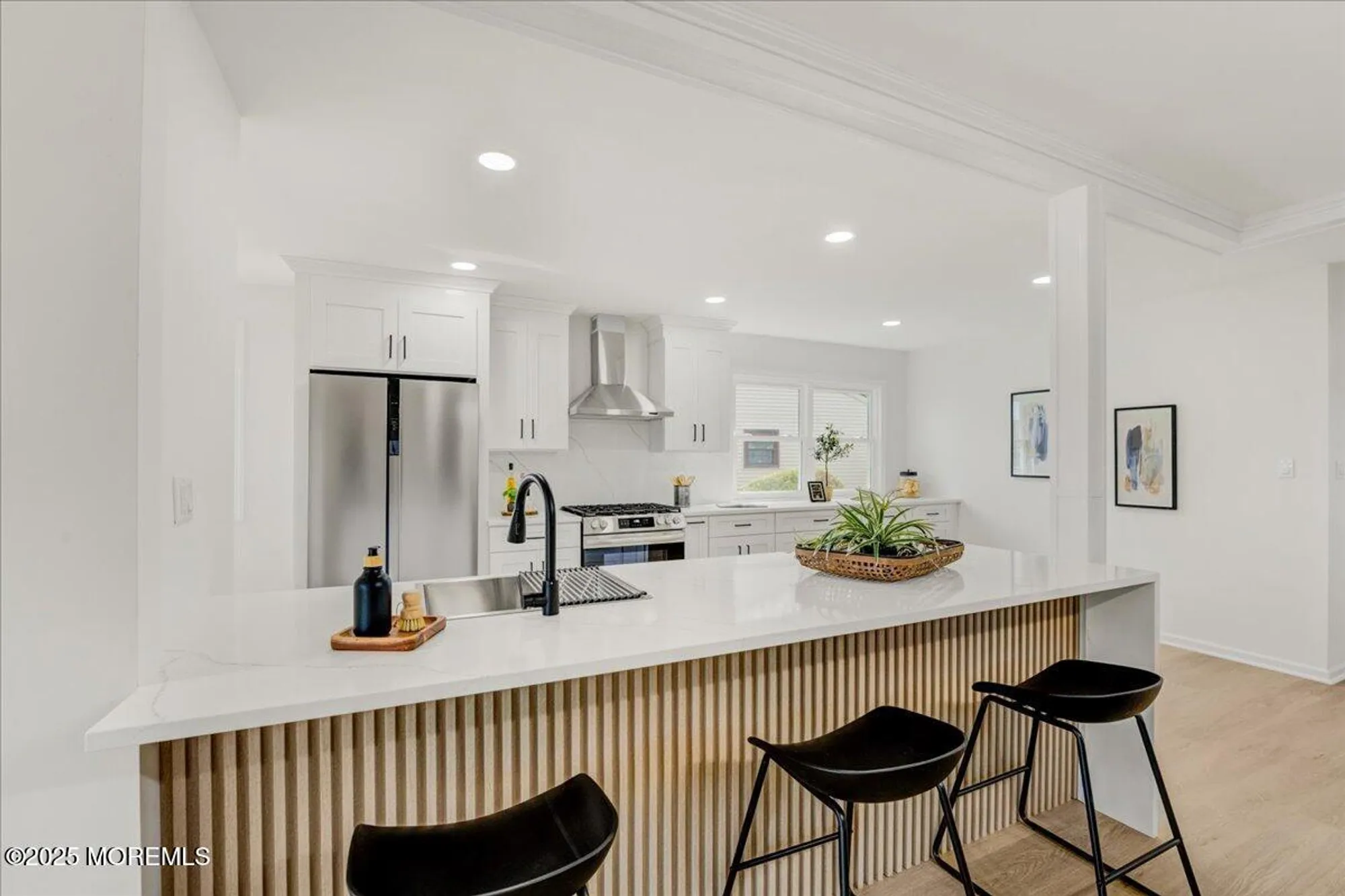 Property Slideshow image 12 of 30 | 26 lansdale dr, Marlboro, NJ, 07746