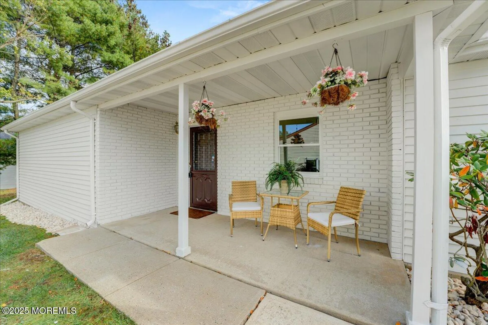 Property Slideshow image 3 of 30 | 26 lansdale dr, Marlboro, NJ, 07746