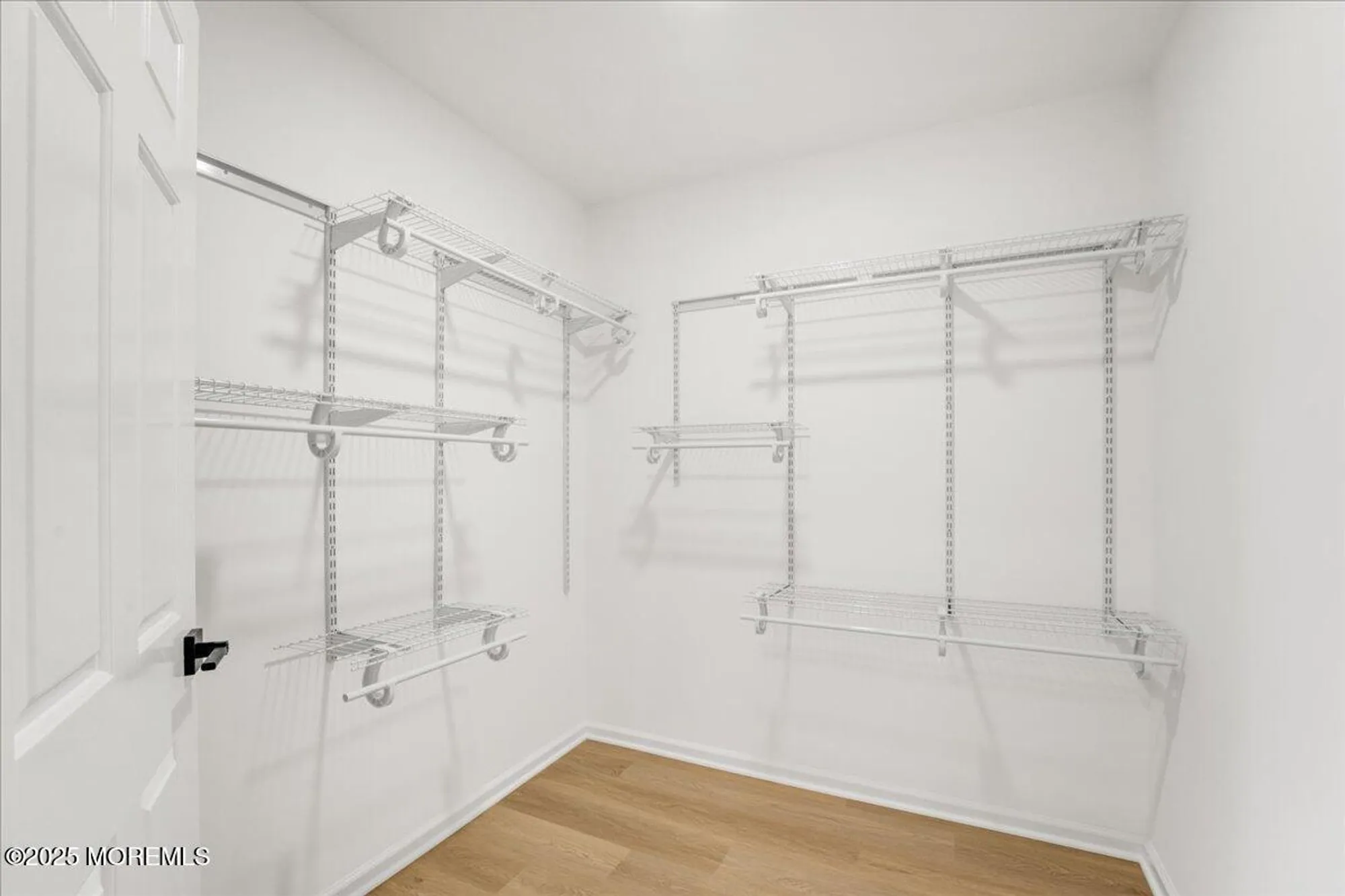 Property Slideshow image 21 of 30 | 26 lansdale dr, Marlboro, NJ, 07746