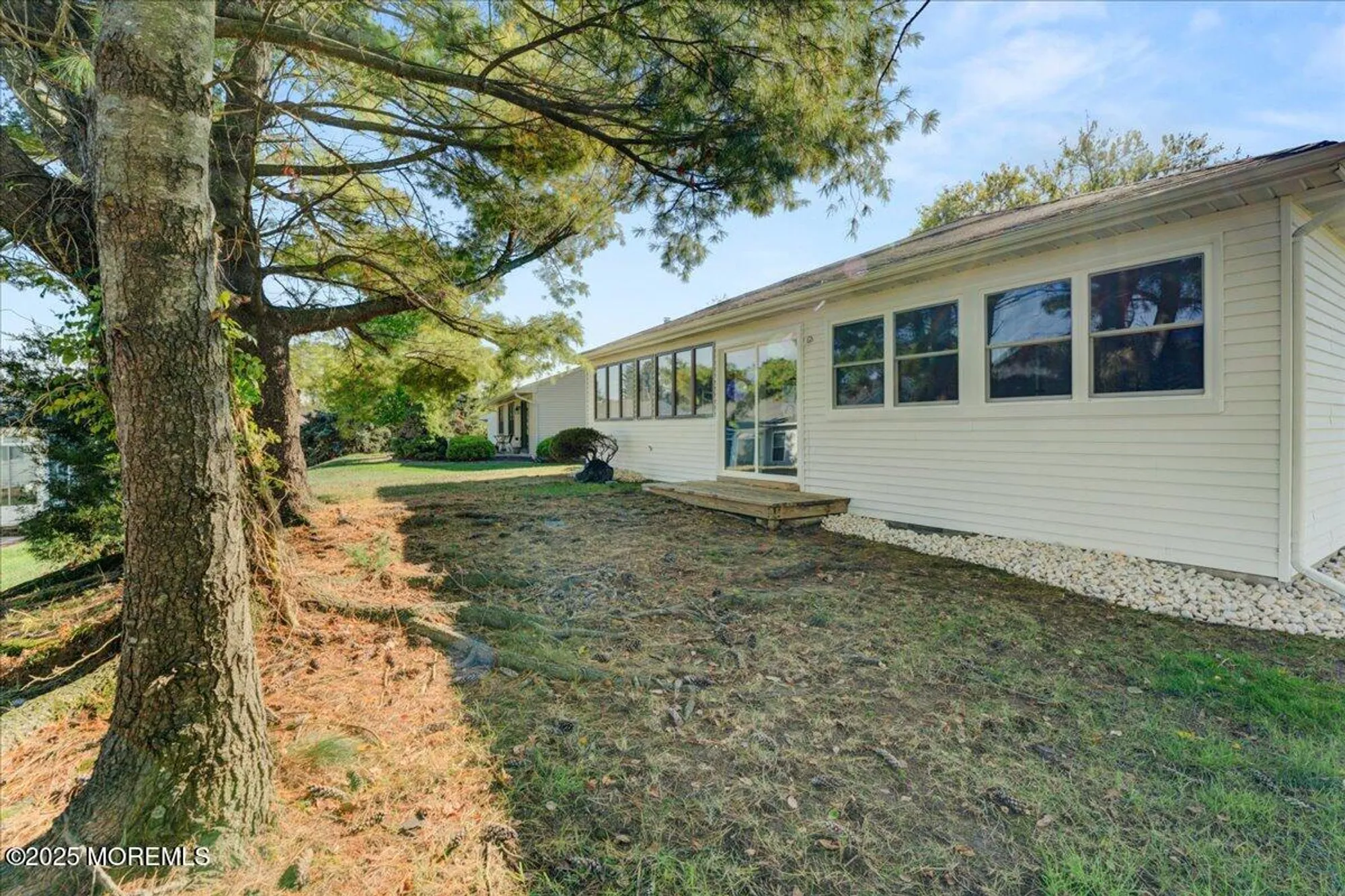 Property Slideshow image 28 of 30 | 26 lansdale dr, Marlboro, NJ, 07746