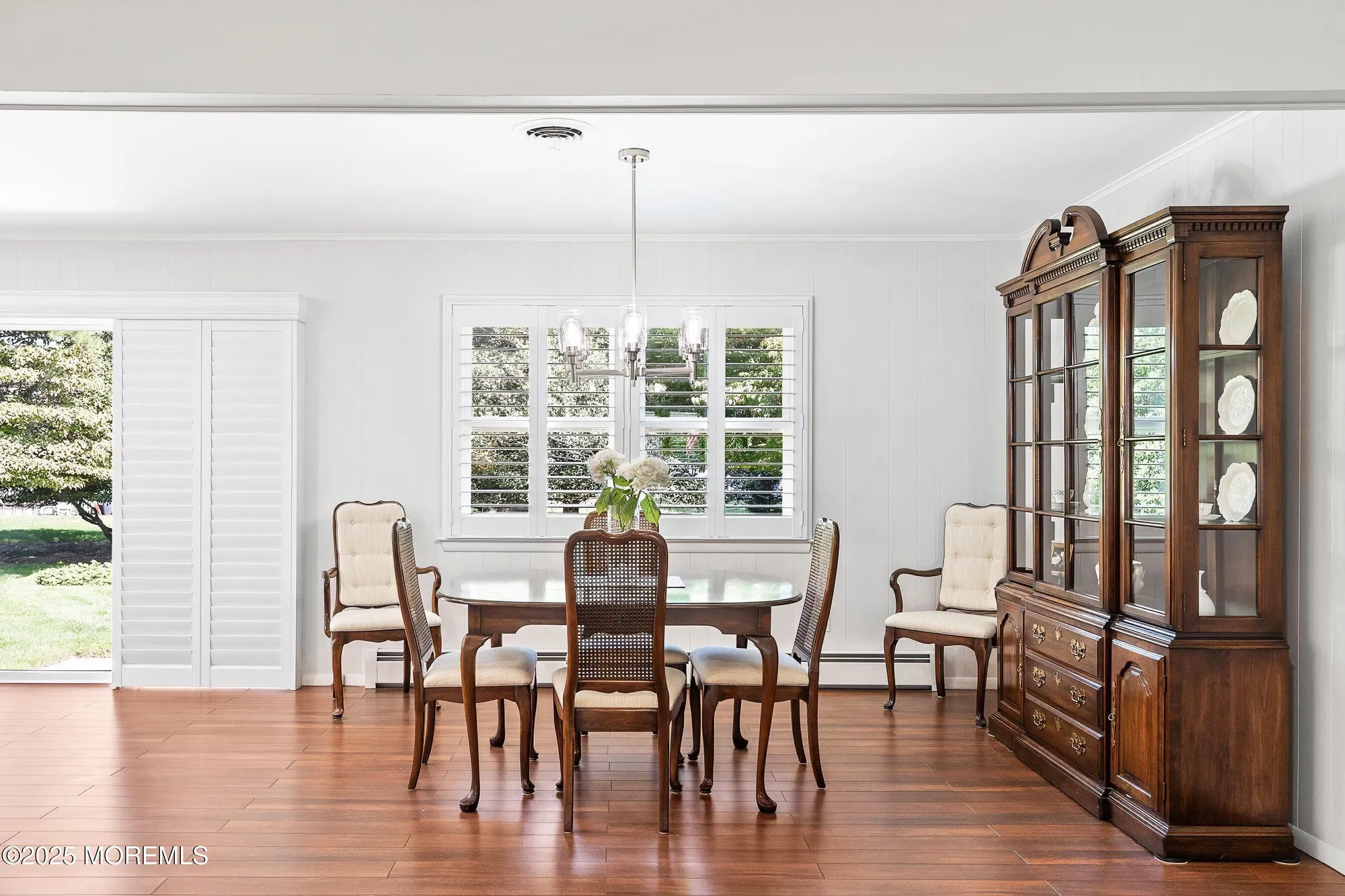 Property Slideshow image 10 of 38 | 16 manassas dr, Toms River, NJ, 08757