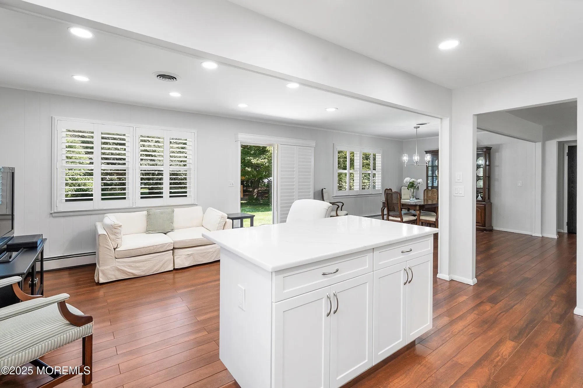 Property Slideshow image 15 of 38 | 16 manassas dr, Toms River, NJ, 08757