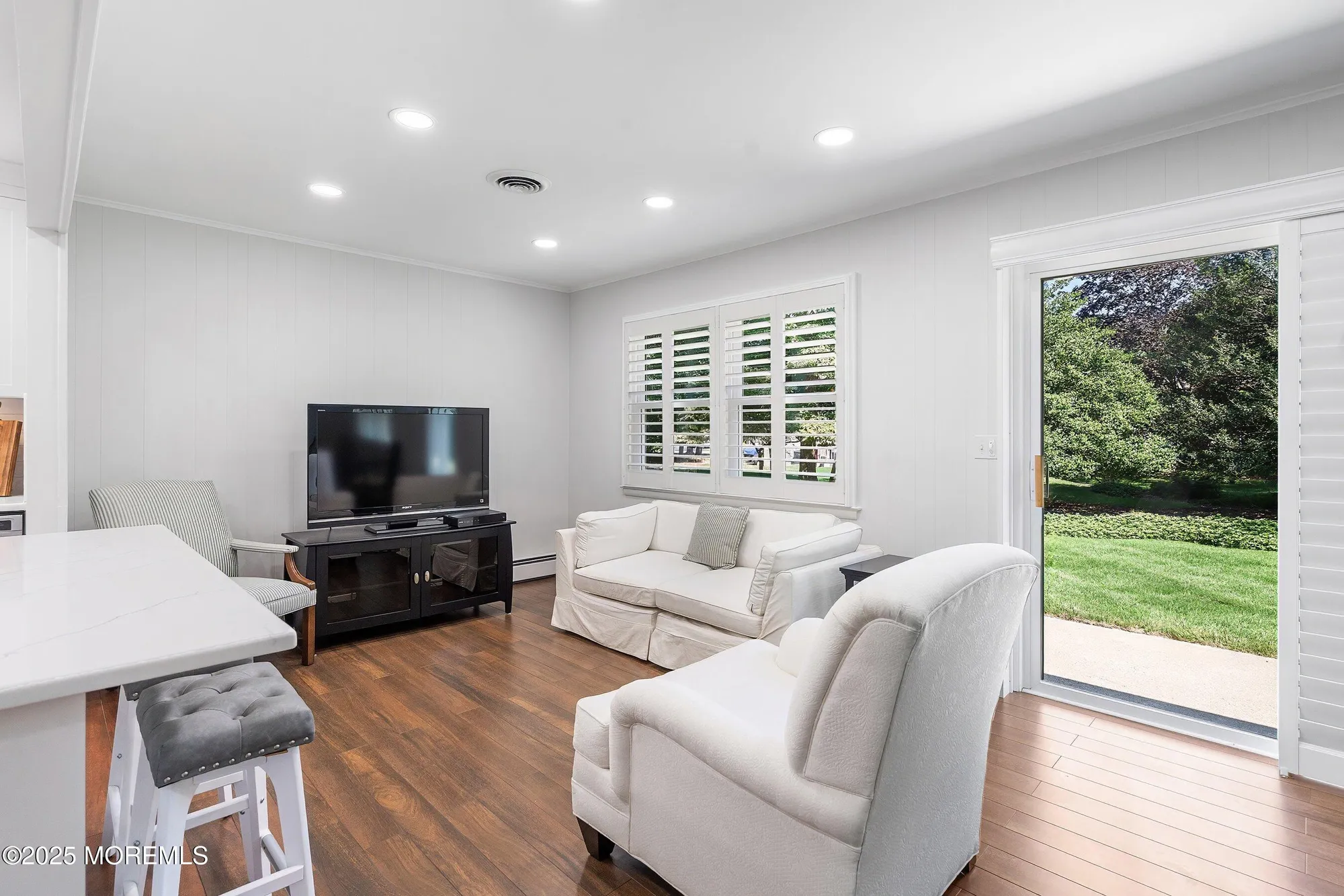 Property Slideshow image 16 of 38 | 16 manassas dr, Toms River, NJ, 08757