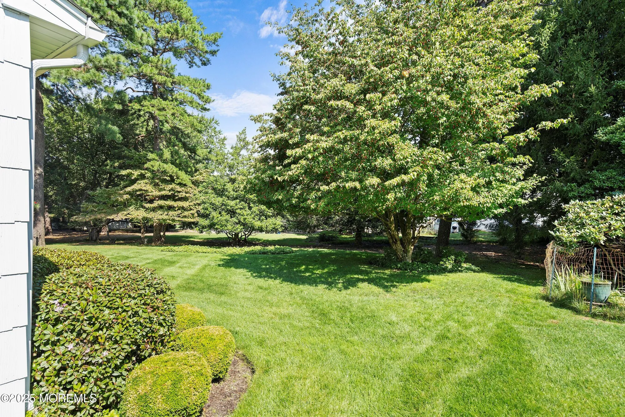 Property Slideshow image 3 of 38 | 16 manassas dr, Toms River, NJ, 08757