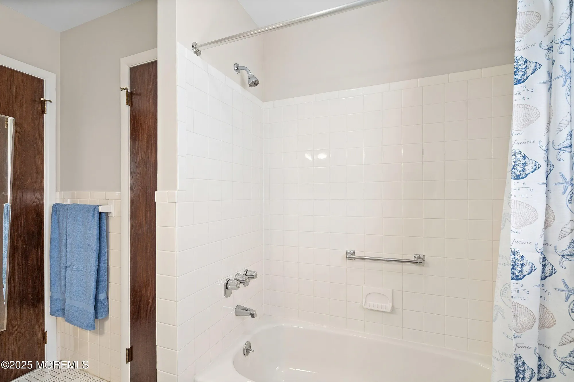 Property Slideshow image 27 of 38 | 16 manassas dr, Toms River, NJ, 08757