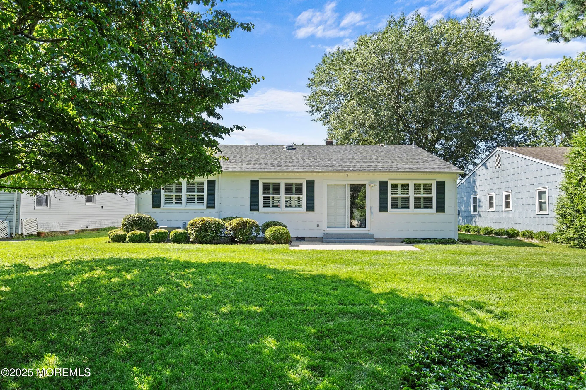 Property Slideshow image 31 of 38 | 16 manassas dr, Toms River, NJ, 08757