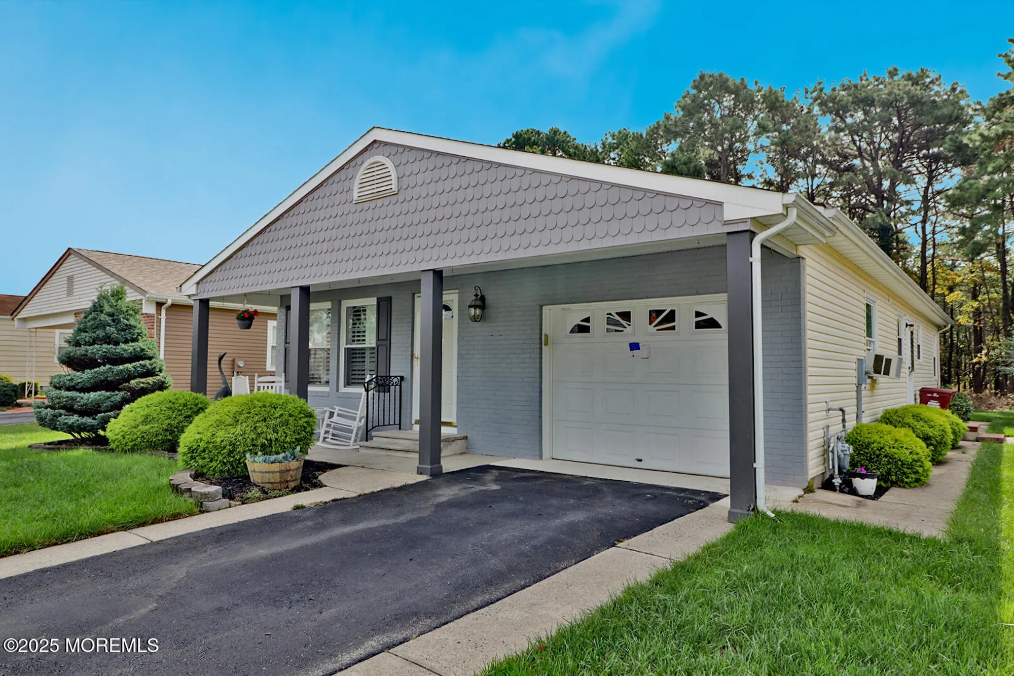 Property Slideshow image 2 of 33 | 73 chesterfield ln, Toms River, NJ, 08757