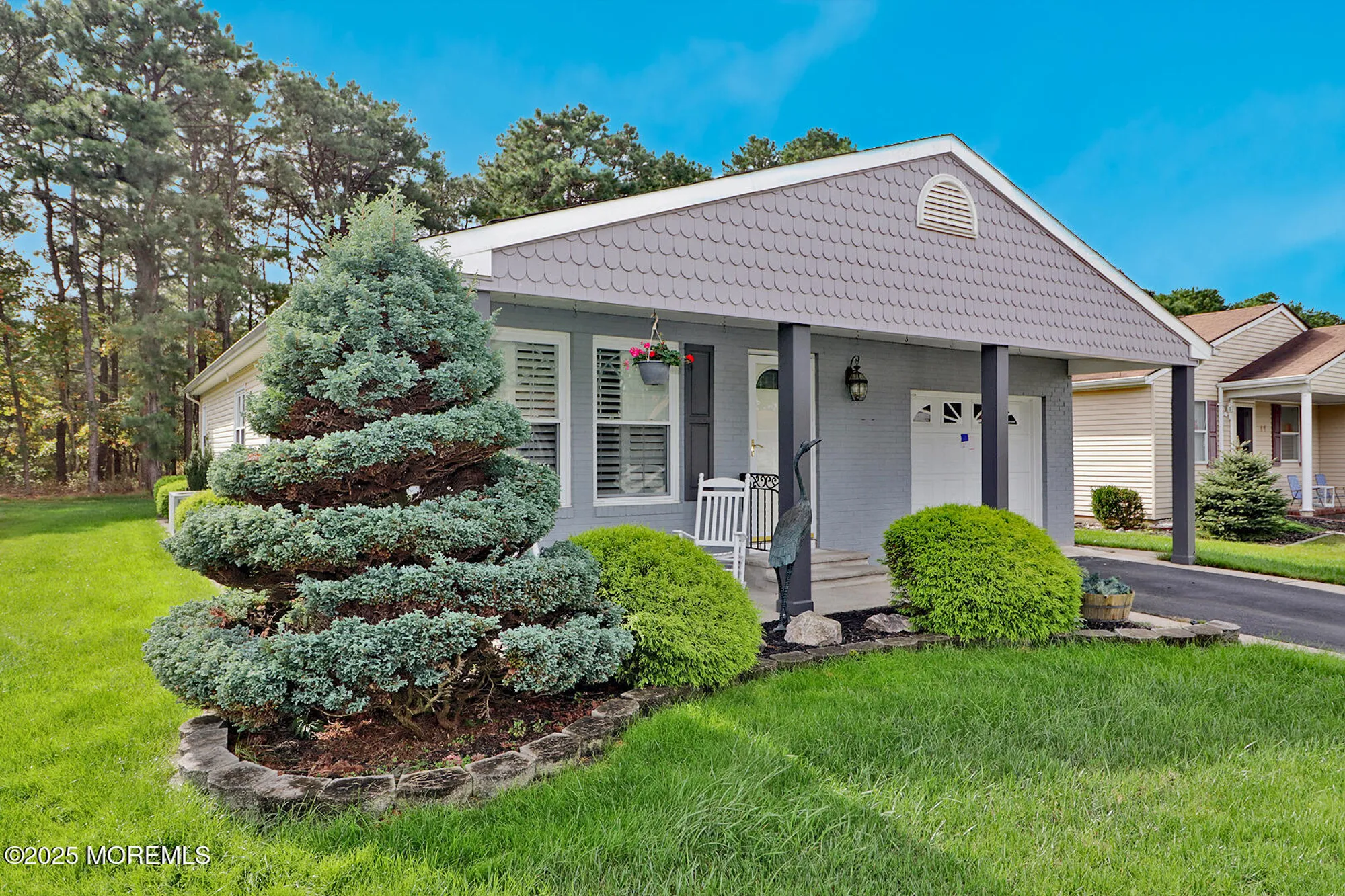 Property Slideshow image 3 of 33 | 73 chesterfield ln, Toms River, NJ, 08757